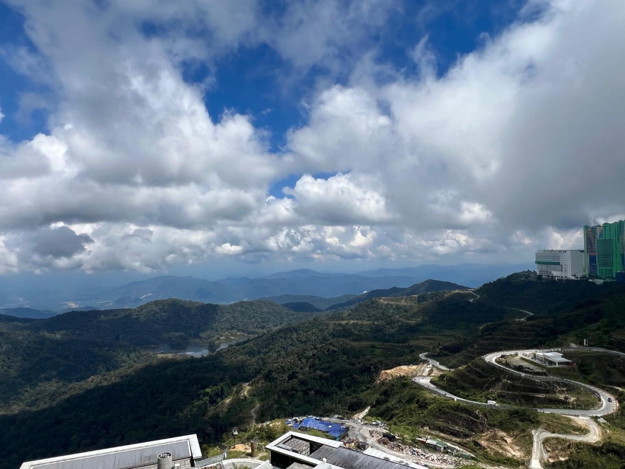 Studio with Mountain View - Photo 23