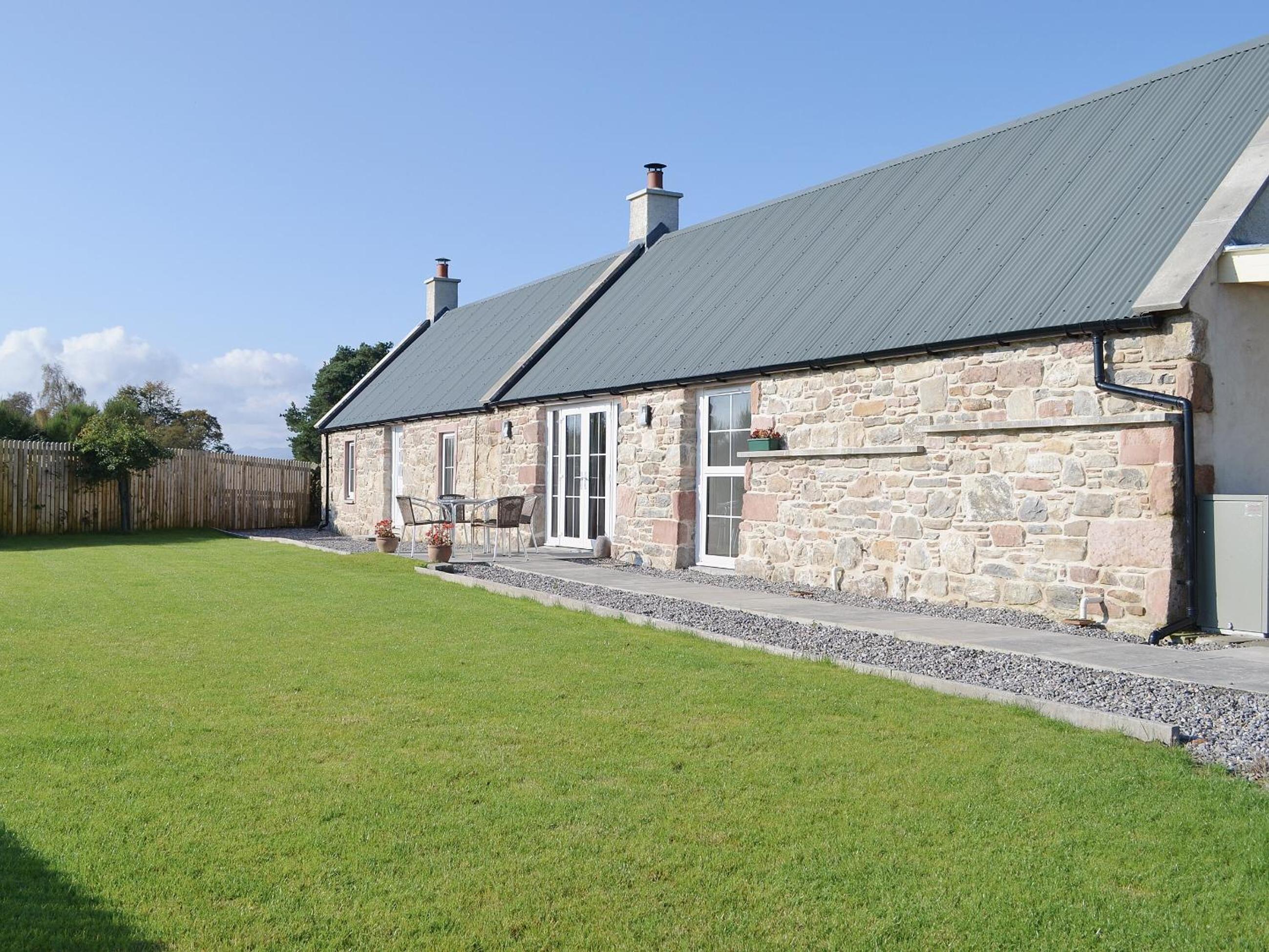 Two-Bedroom Holiday Home photo 2