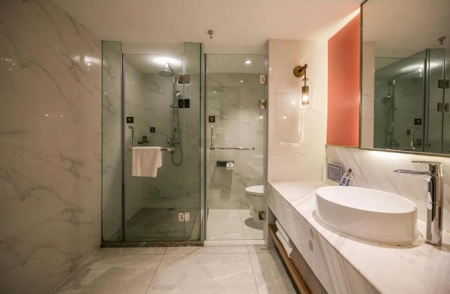 Deluxe Double or Twin Room with Garden View