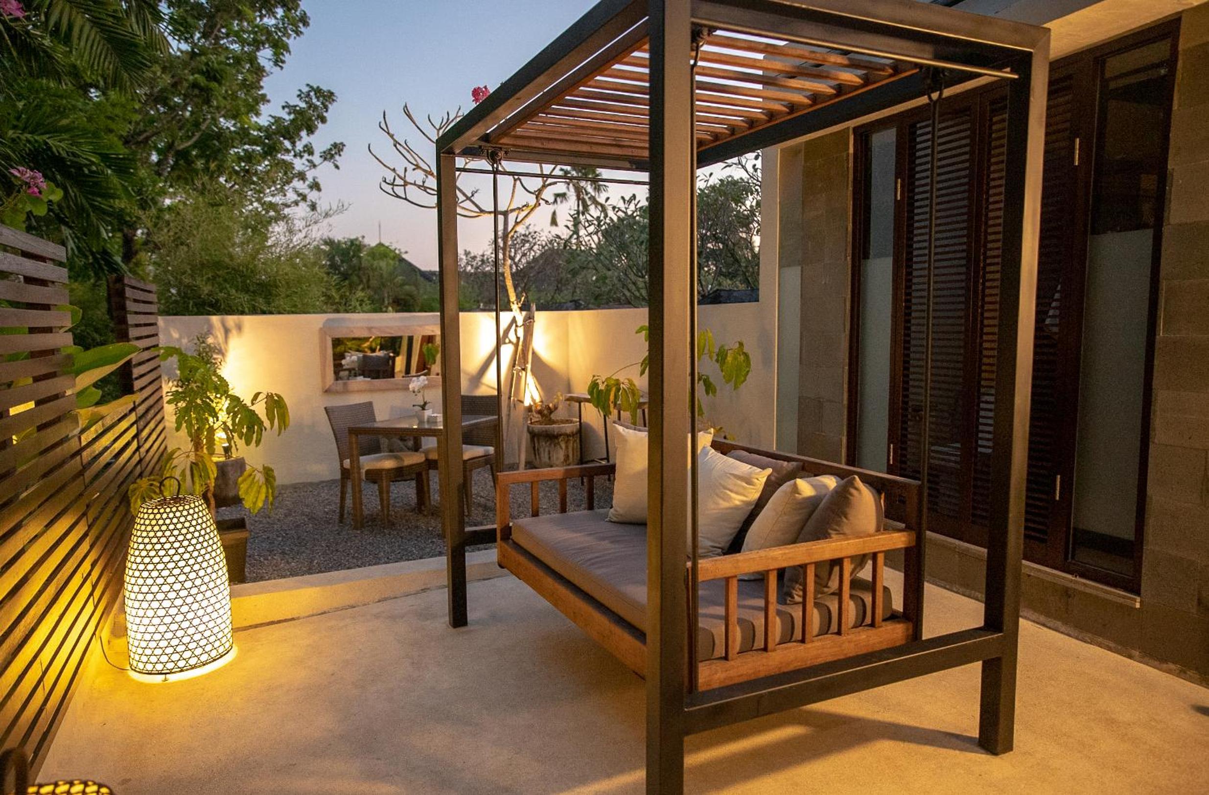 Honeymoon Villa with Daily Spa