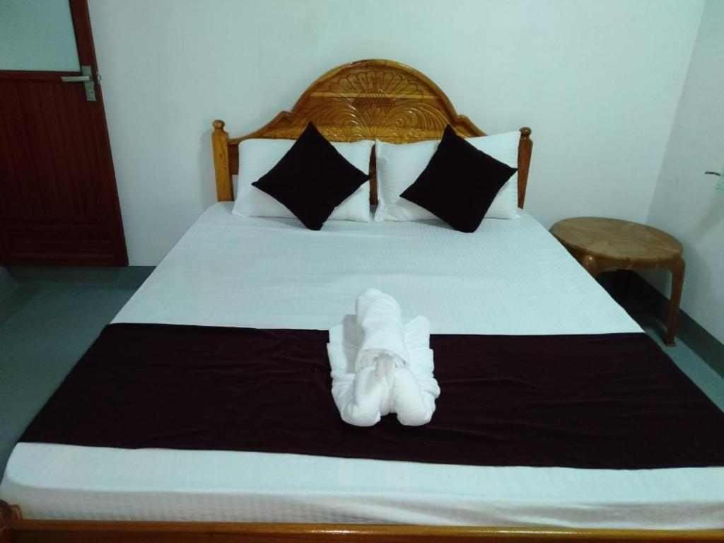 Standard Double Room With Fan photo 3