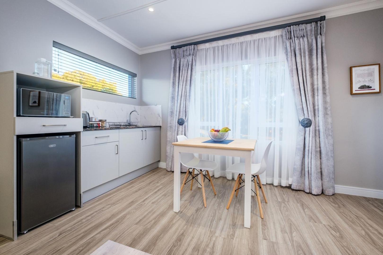 Luxury King Room photo 3