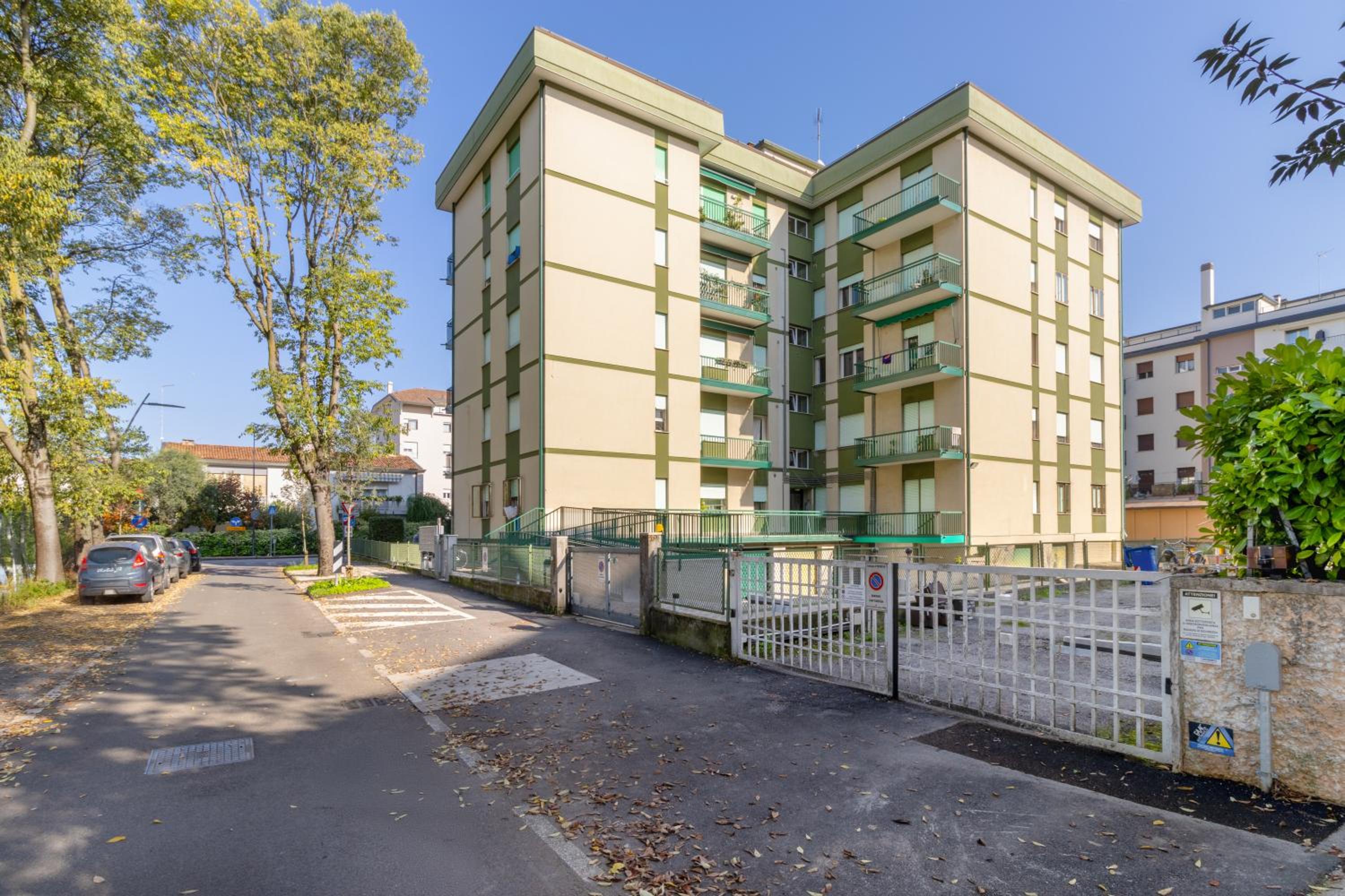 Superior Apartment - Photo 23