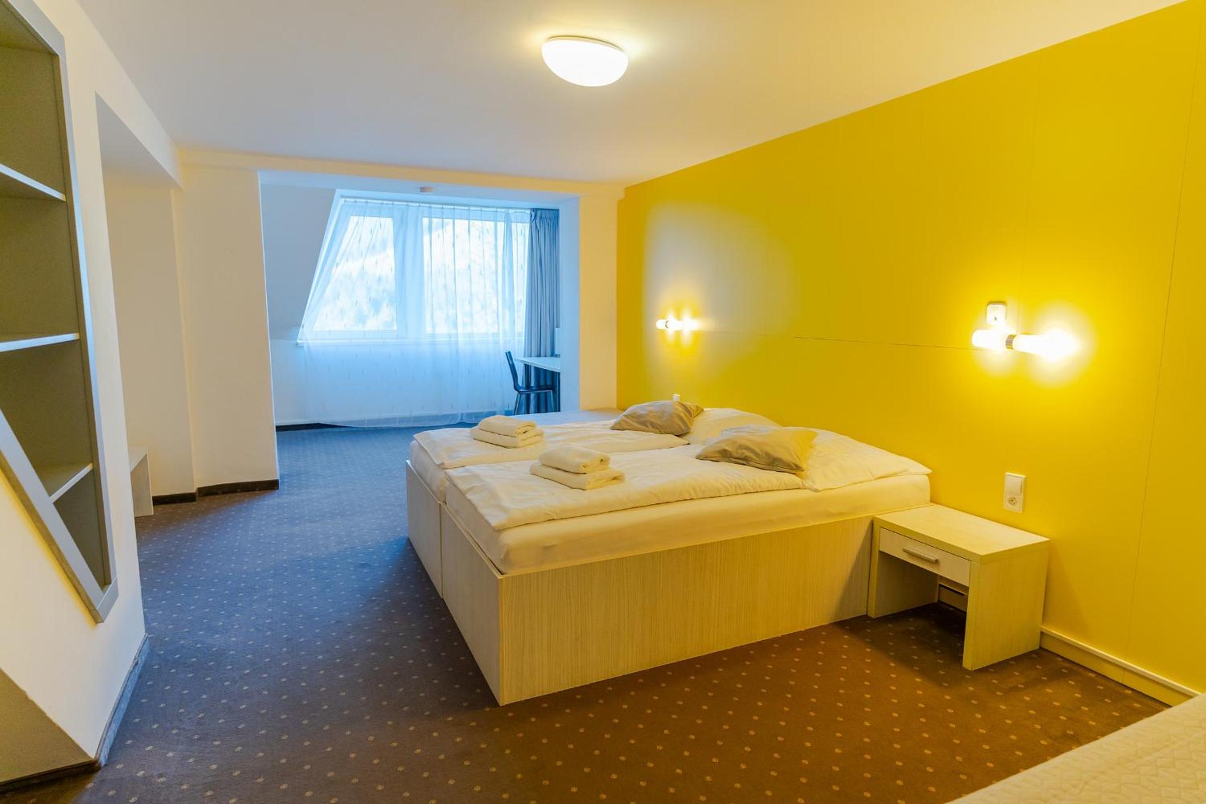 Standard Double Room photo 3