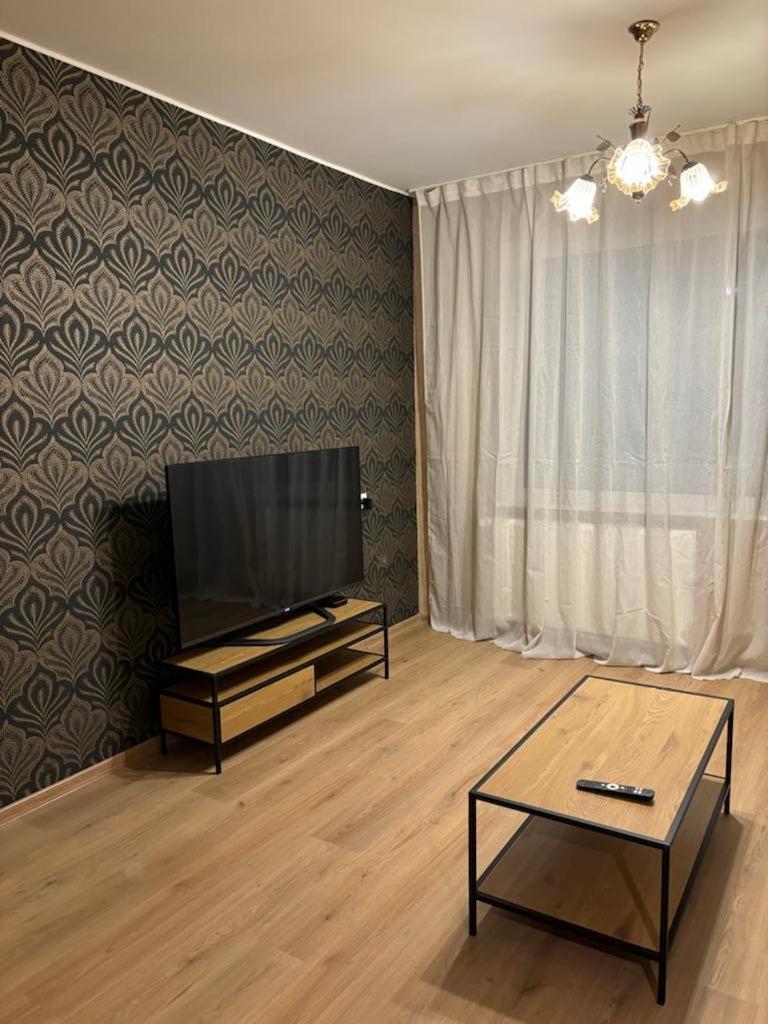 One-Bedroom Apartment with Balcony photo 1