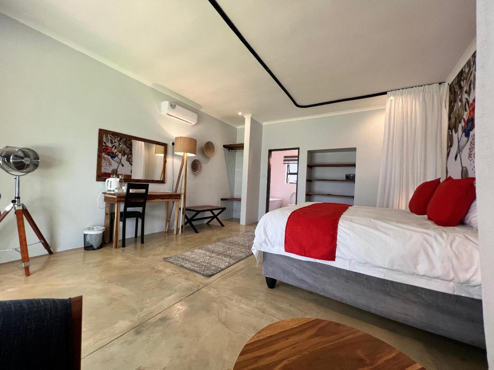 Superior Double or Twin Room photo 3