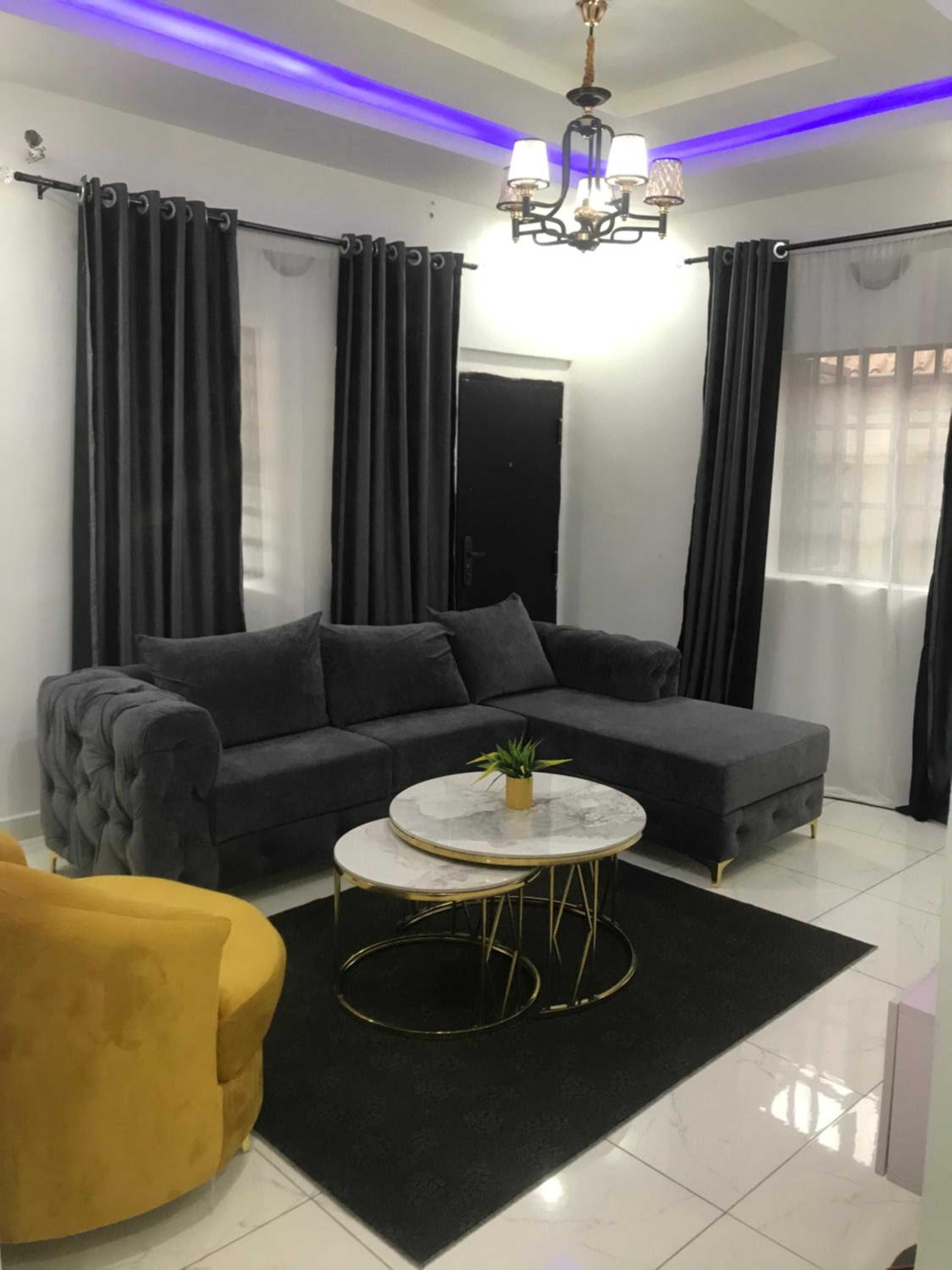 One-Bedroom House photo 2