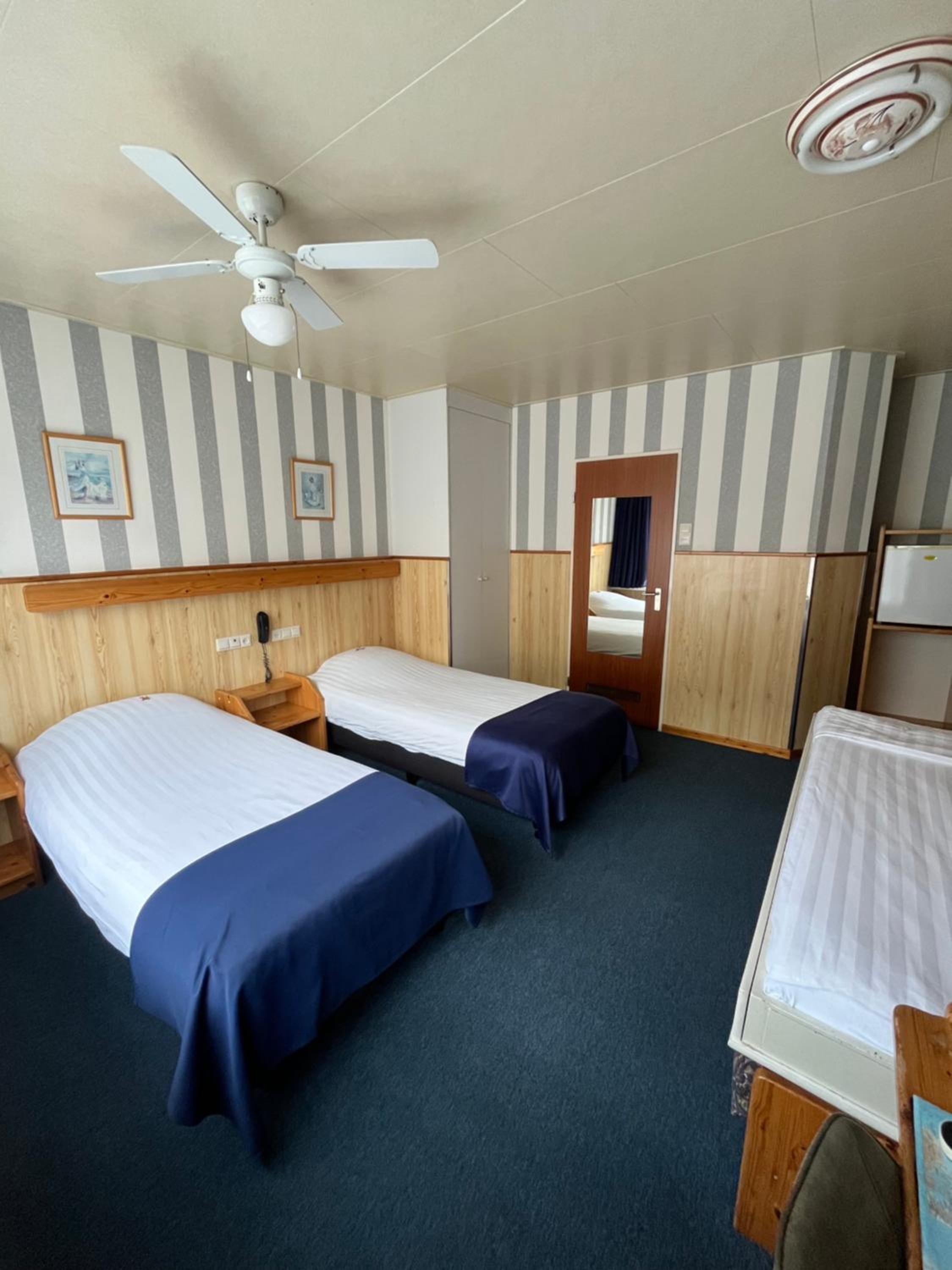 Standard Triple Room - Photo 2