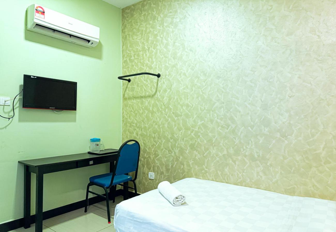 Single Room - Photo 5
