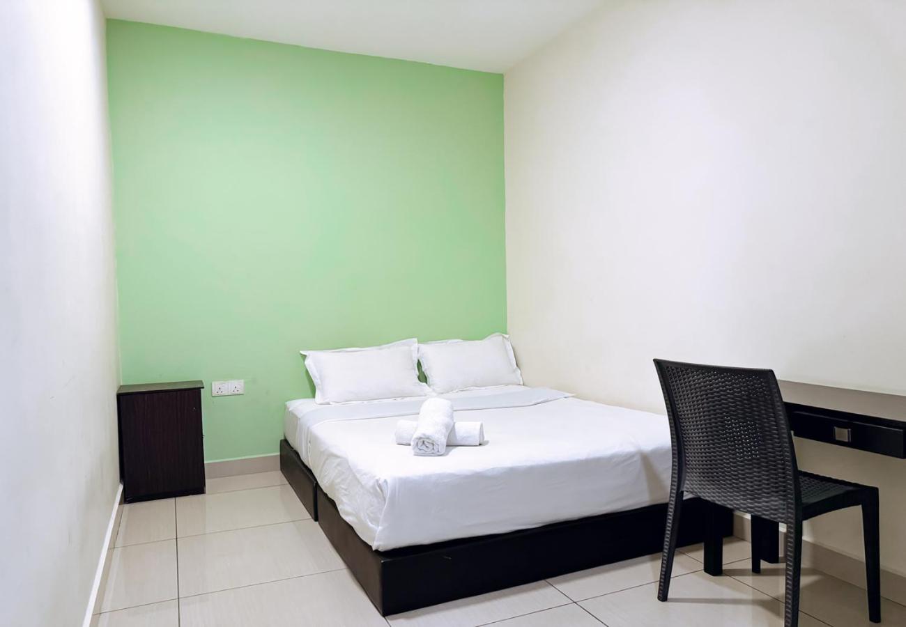 Standard Double Room - Photo 3