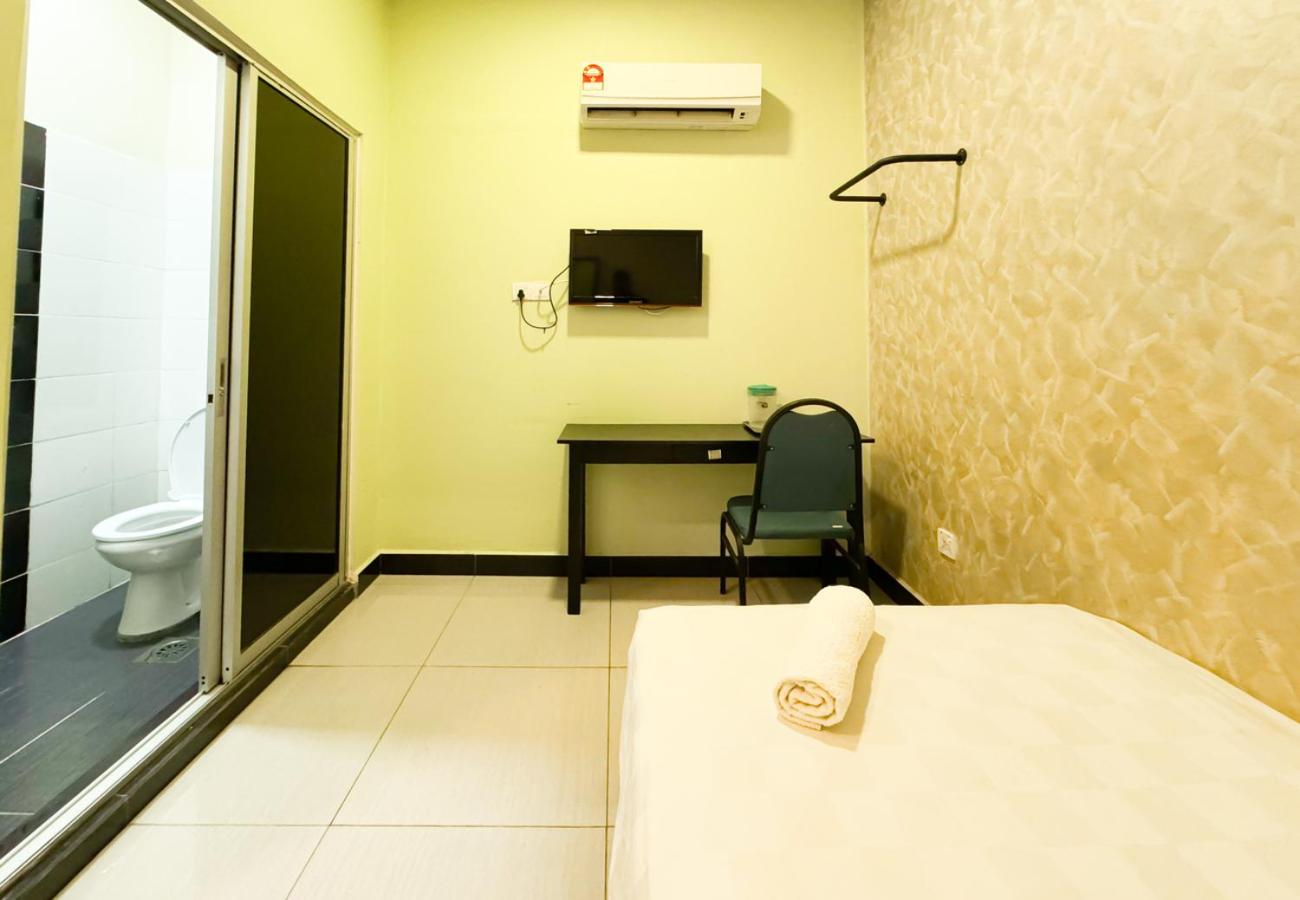 Single Room - Photo 6