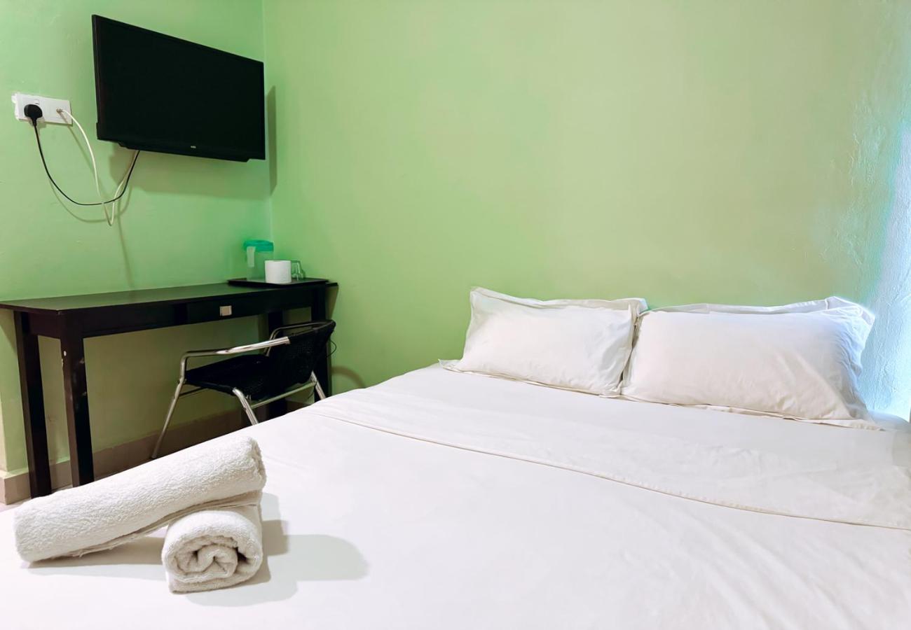 Deluxe Double Room - Photo 7