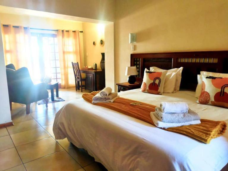 Standard King Room - Photo 1
