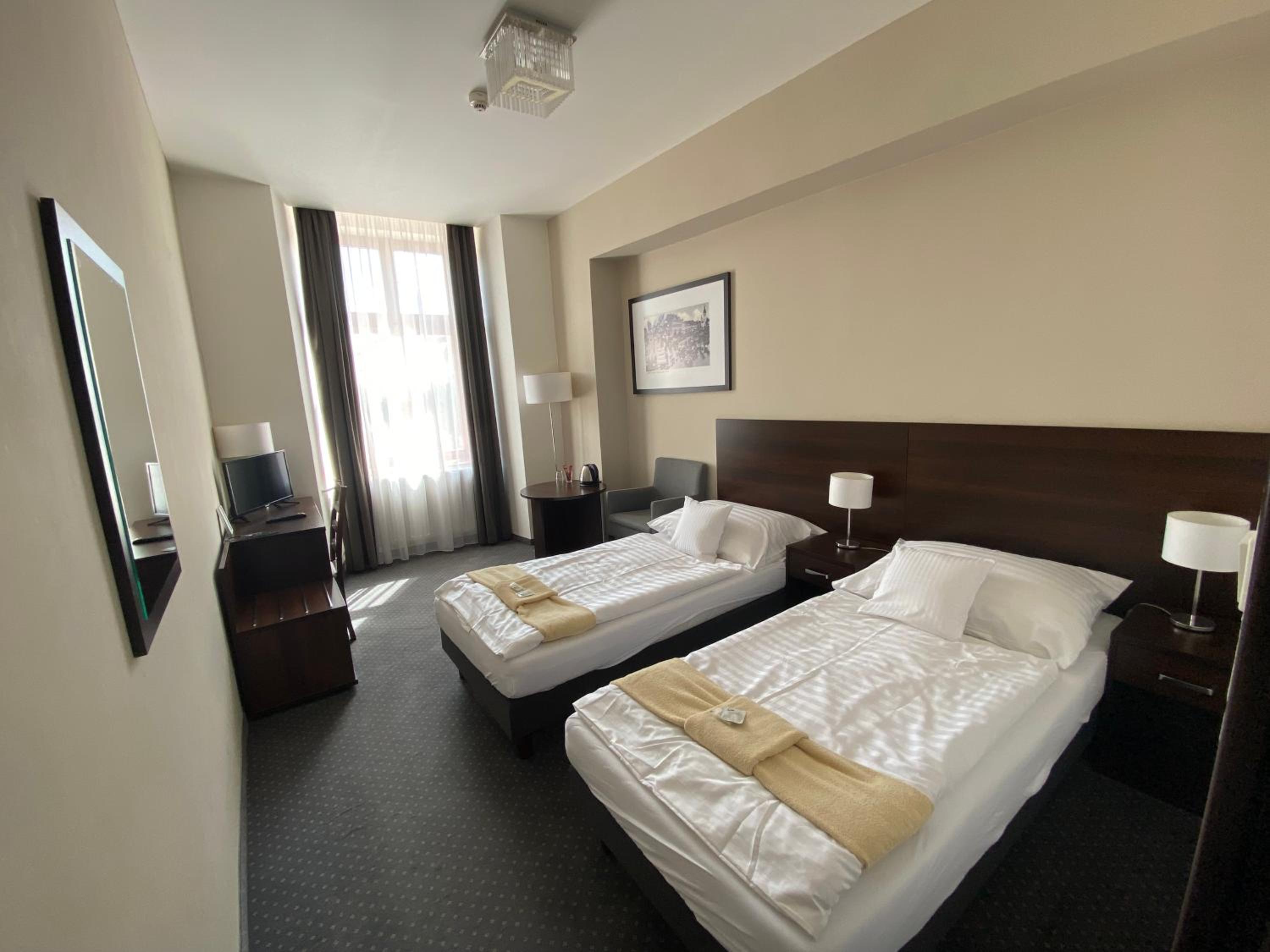 Deluxe Double Room - Photo 4