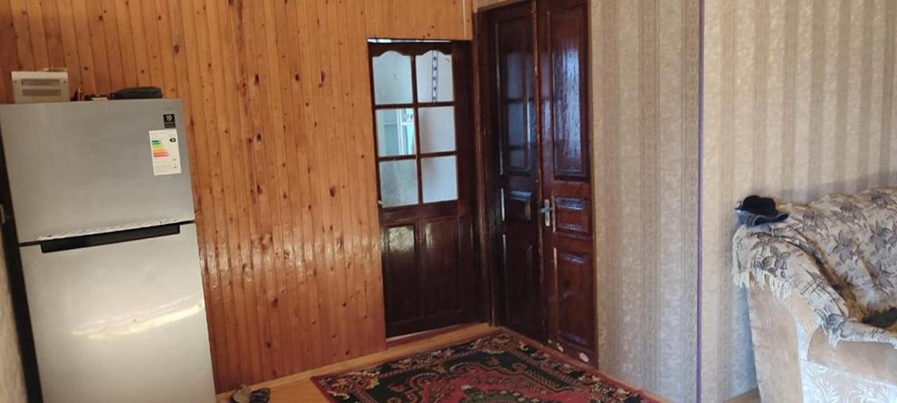 One-Bedroom House photo 1
