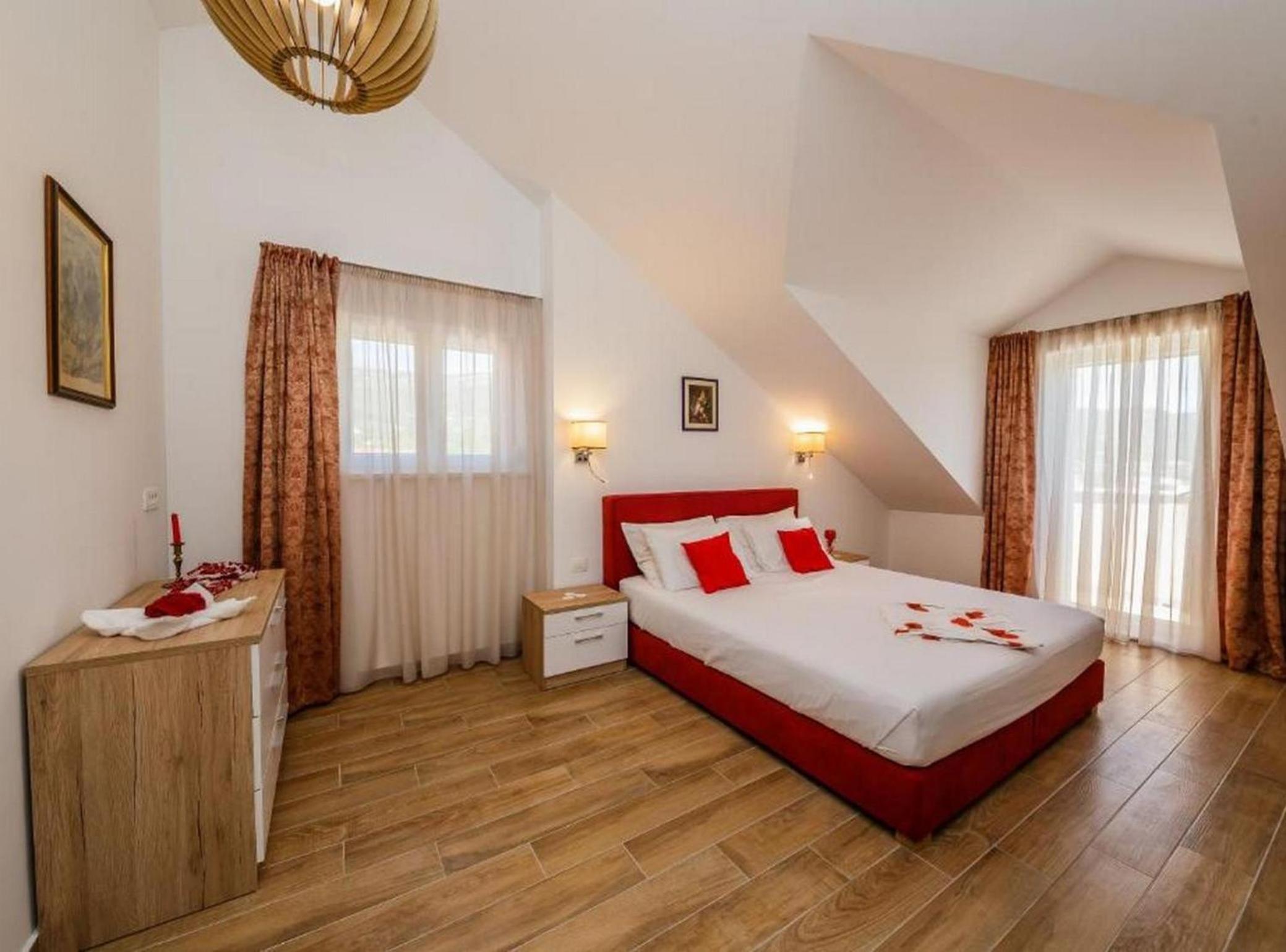 Five Bedroom