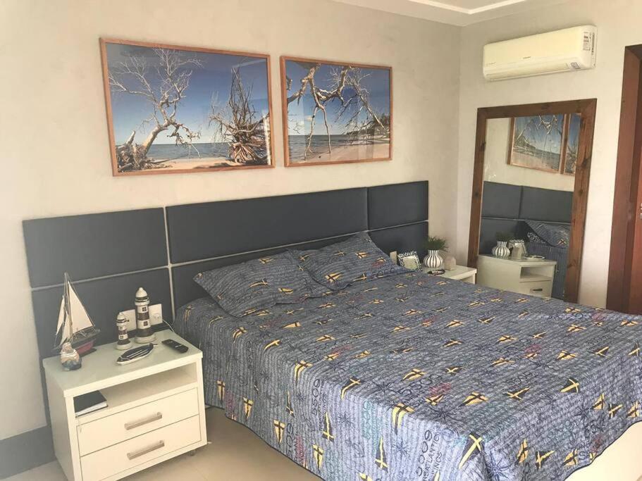 Five-Bedroom House photo 1