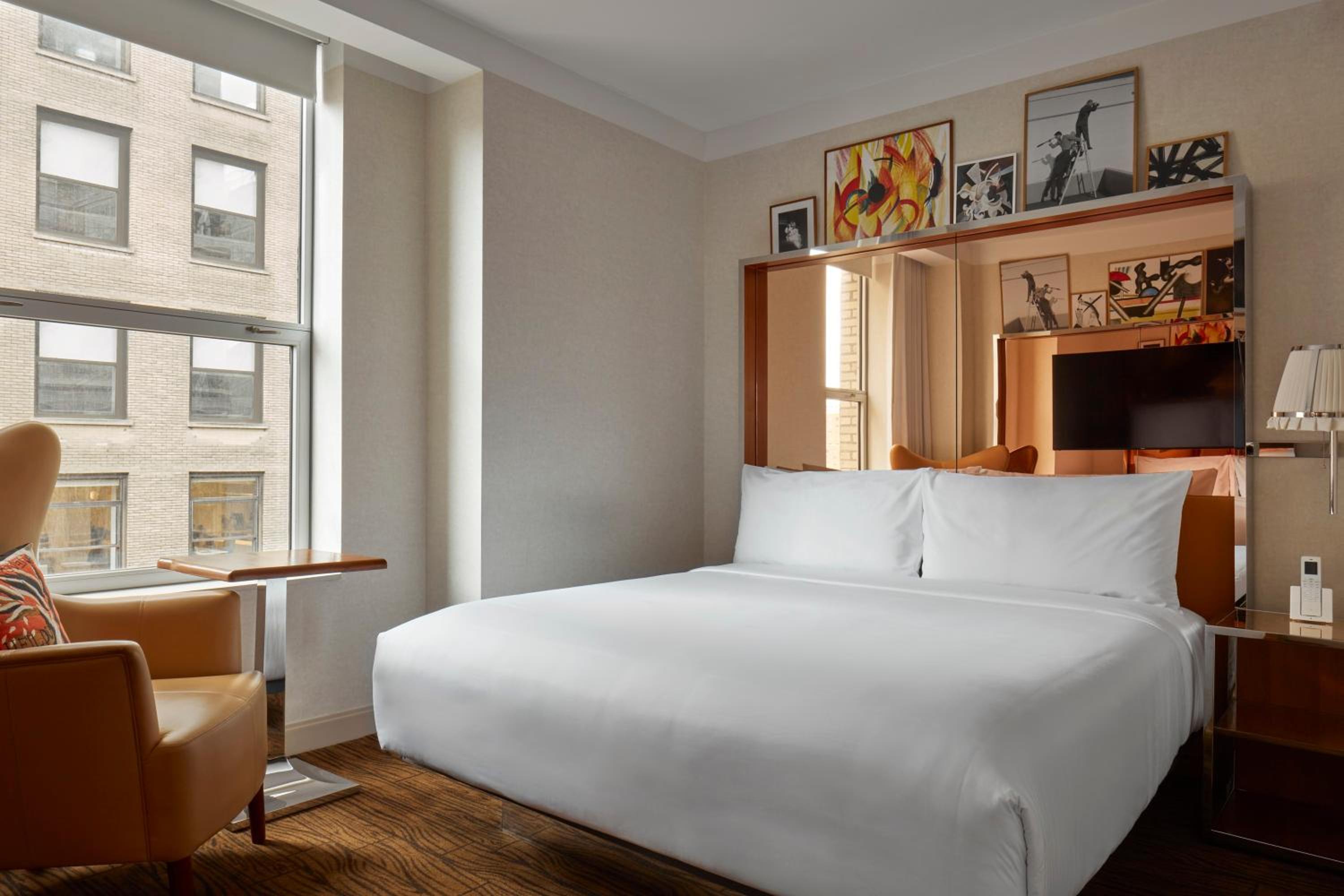 Suite with City View