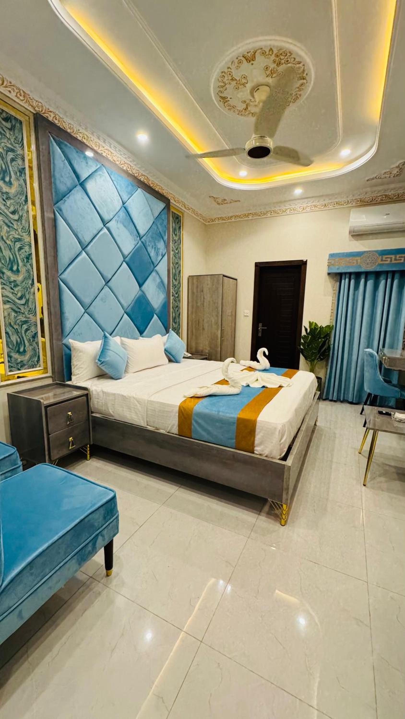 Deluxe Double Room photo 3