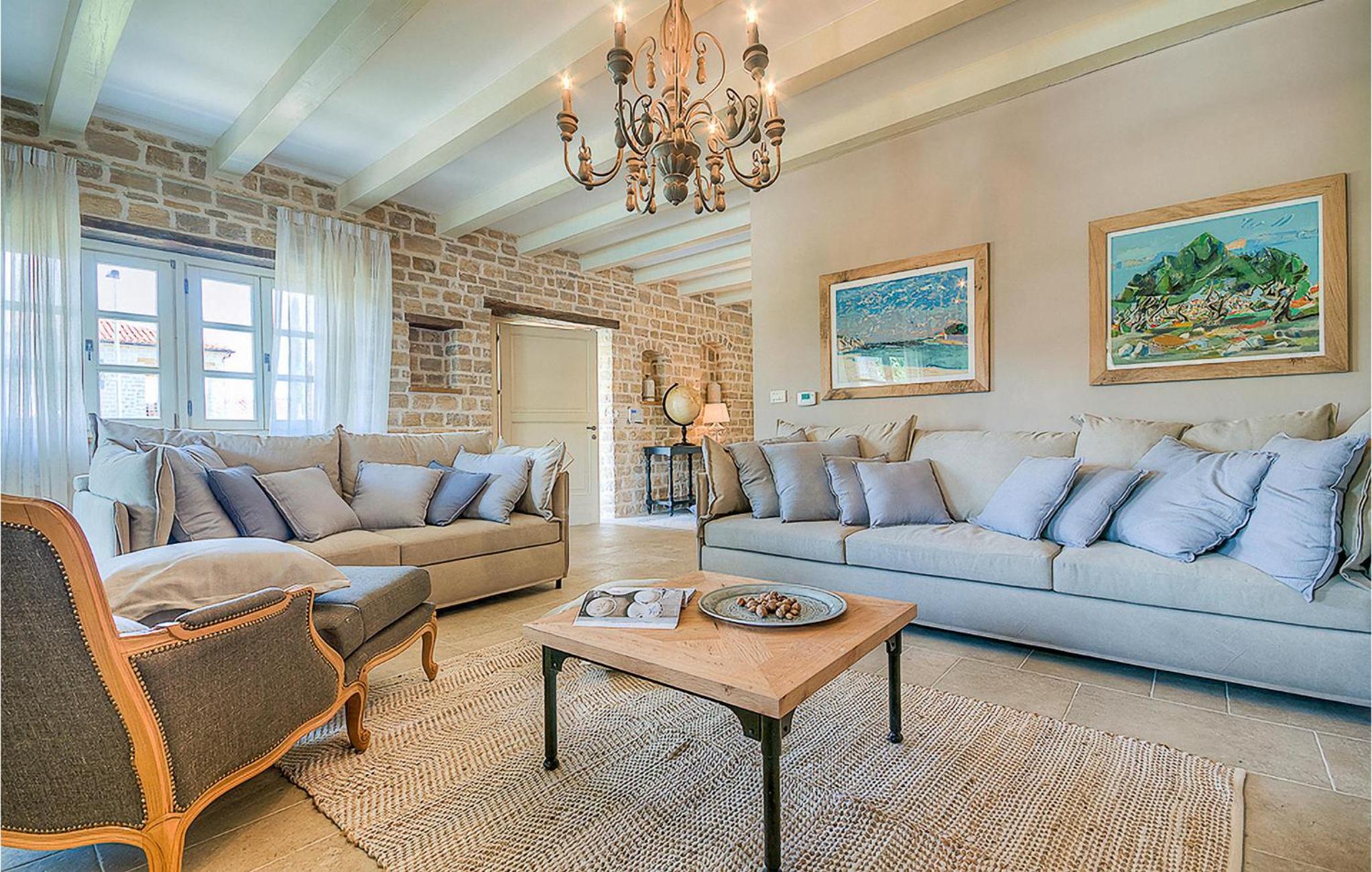 Four-Bedroom Vacation Home