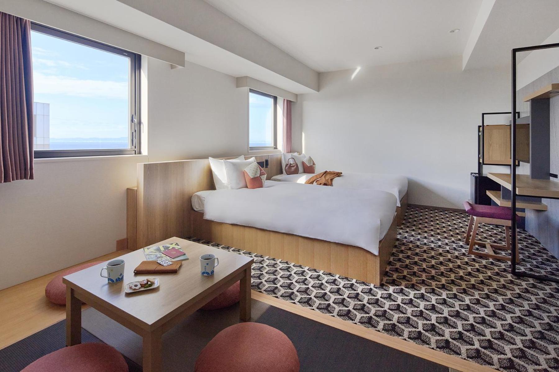 Twin Room with Tatami Area and Bathroom - Photo 1