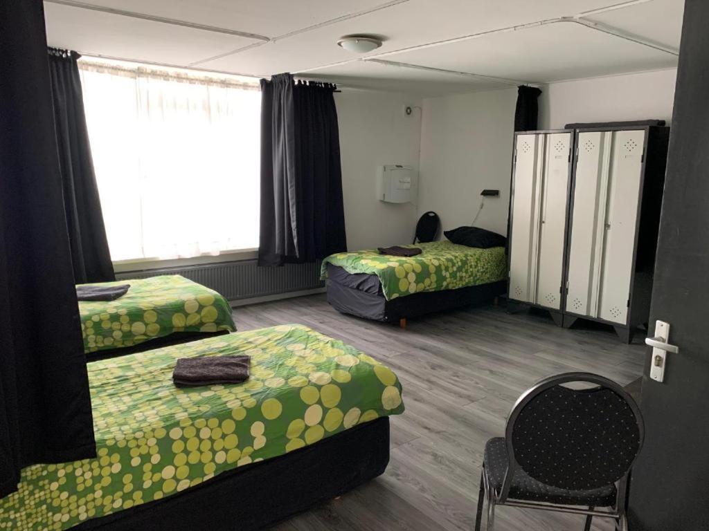 Classic Quadruple Room photo 2