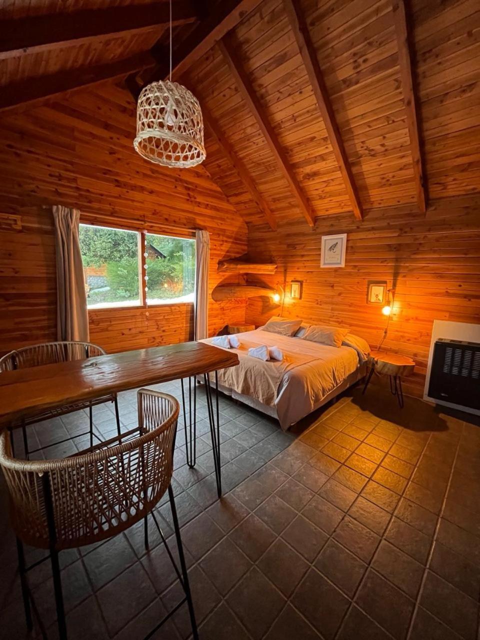 Bungalow photo 1