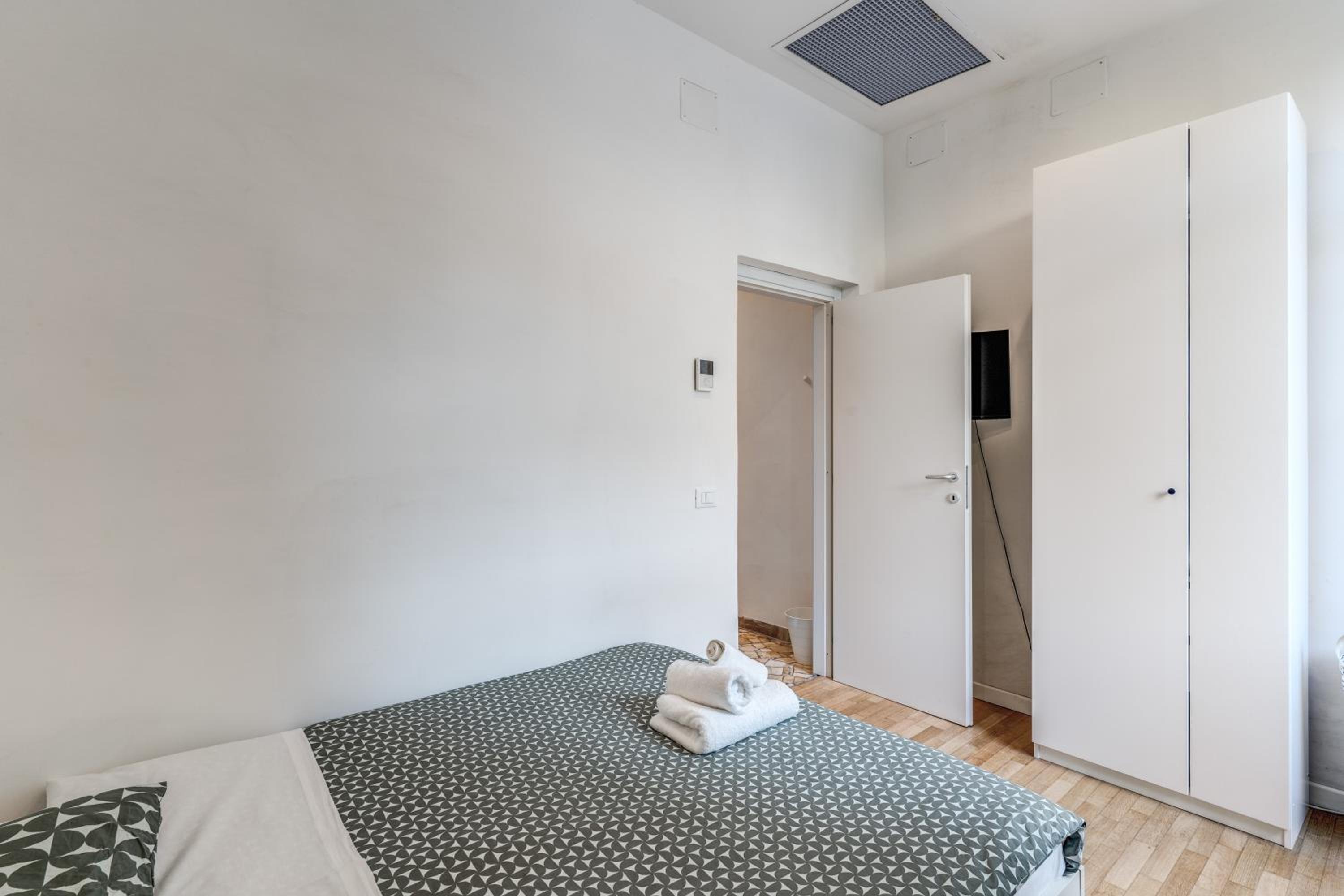 Three-Bedroom Vacation Home  photo 3