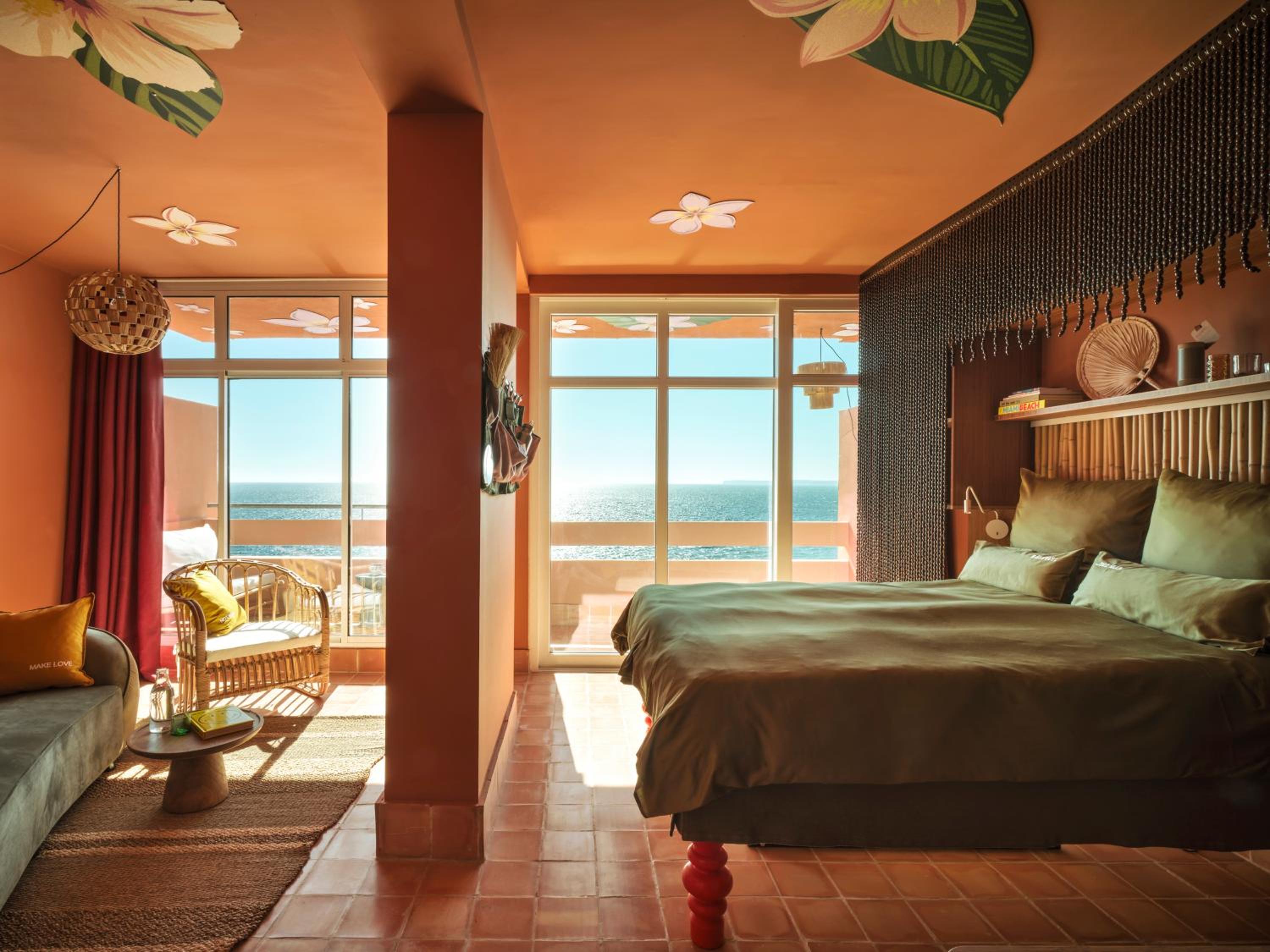 Habitación Doble Deluxe con Balcón y Vista al Mar