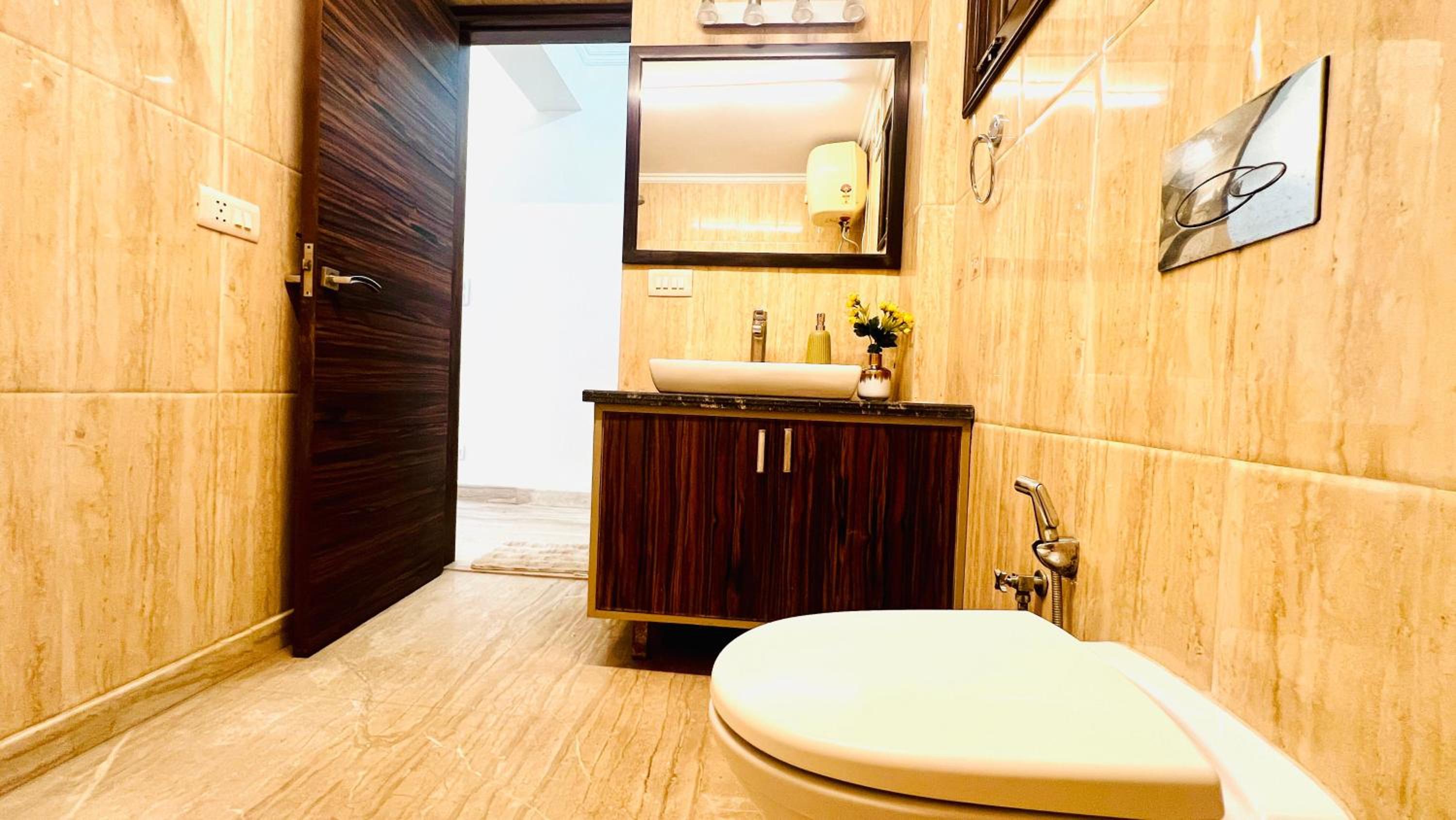  Standard Three Bedroom Apartment - Photo 11