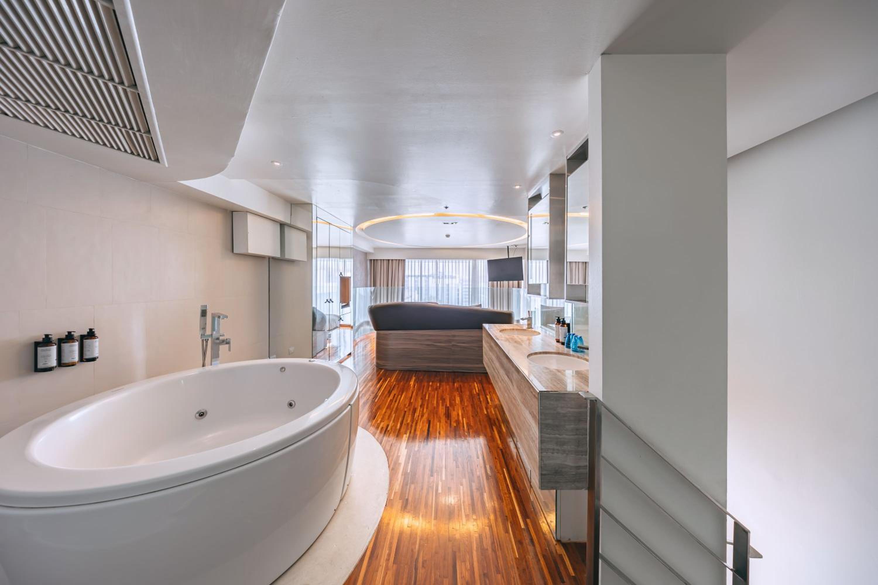 Grand Baraquda Loft Suite - Photo 13