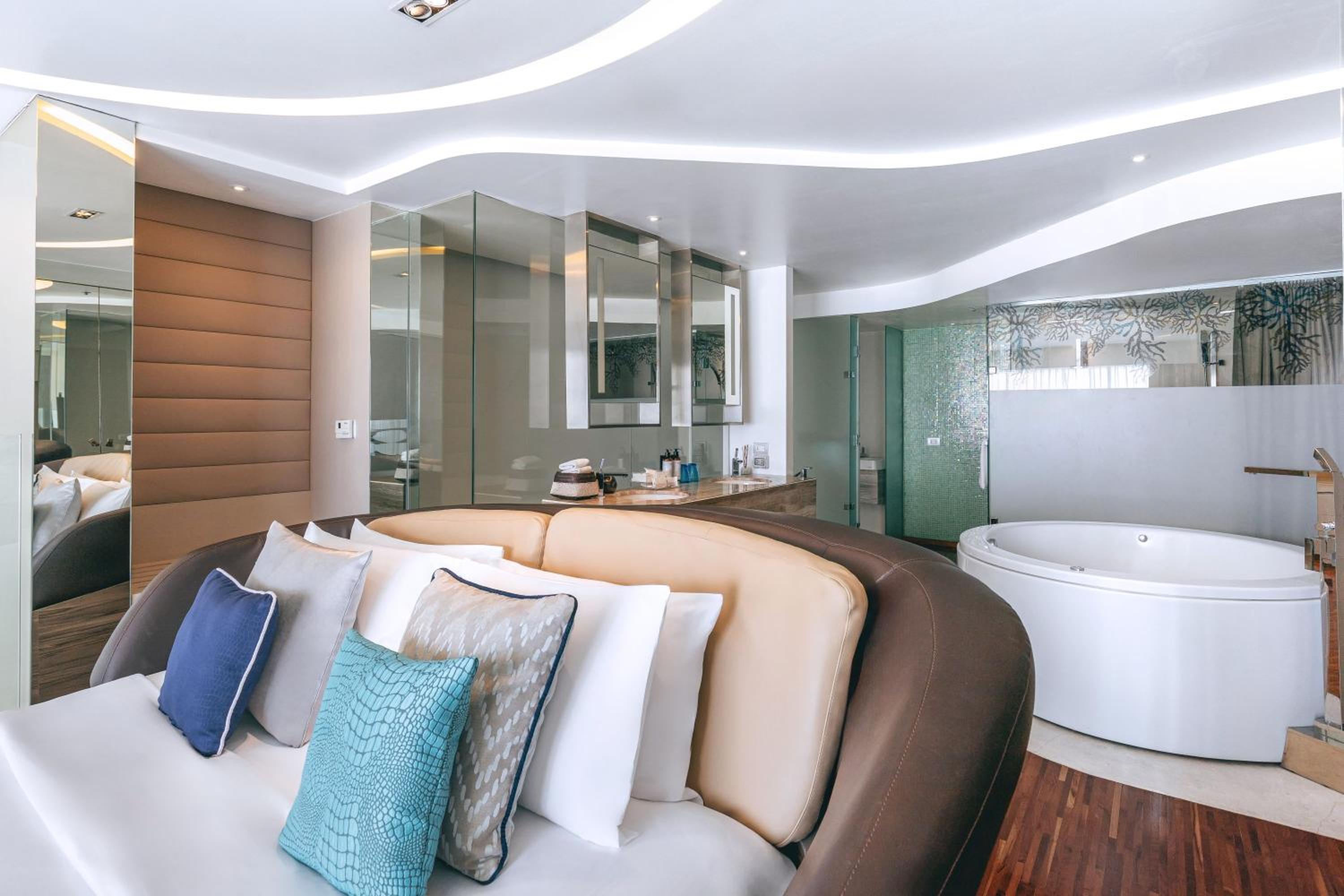 Grand Baraquda Loft Suite - Photo 18