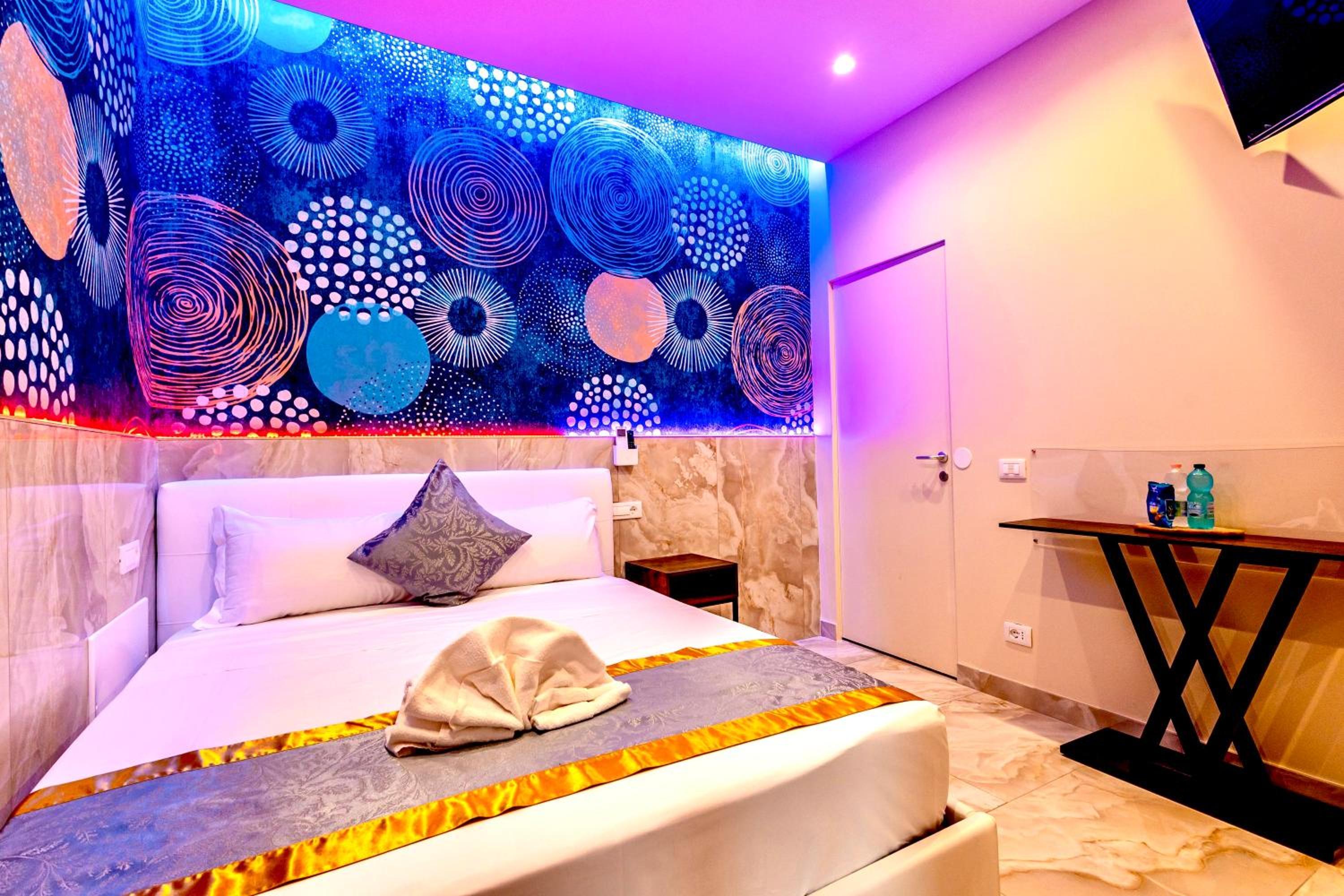 Queen Room with Balcony