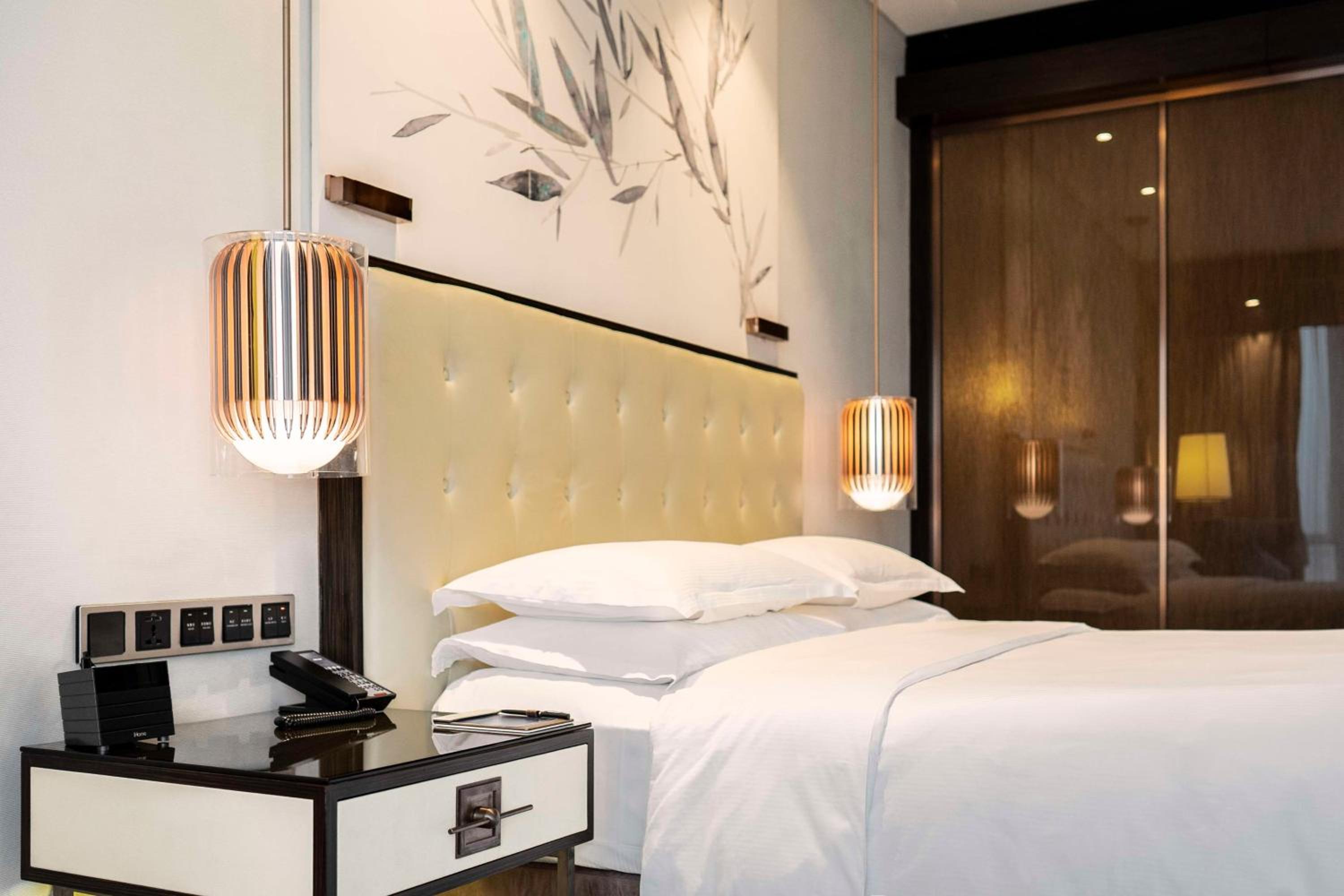 King Executive Premier Room photo 3