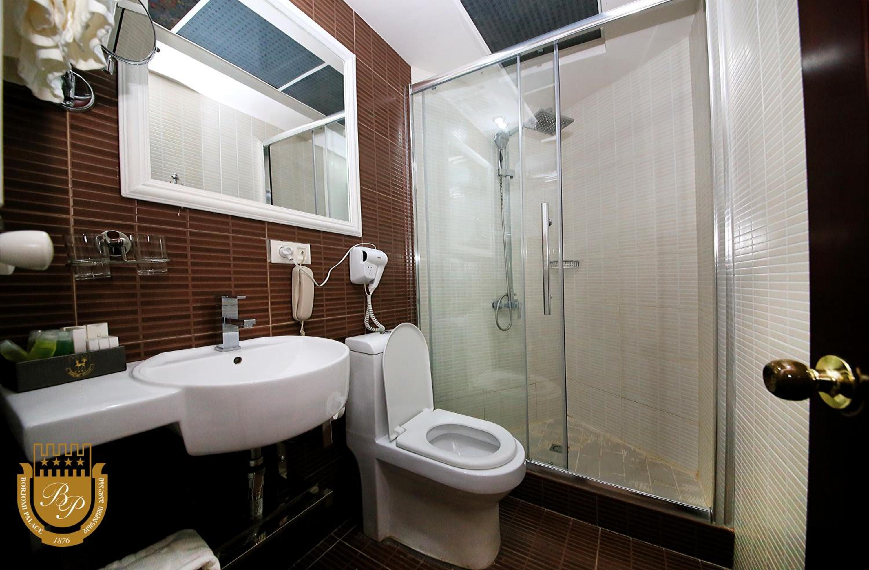 Classic Triple Room - Photo 8