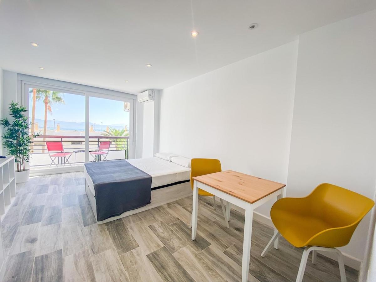 Estudio con terraza