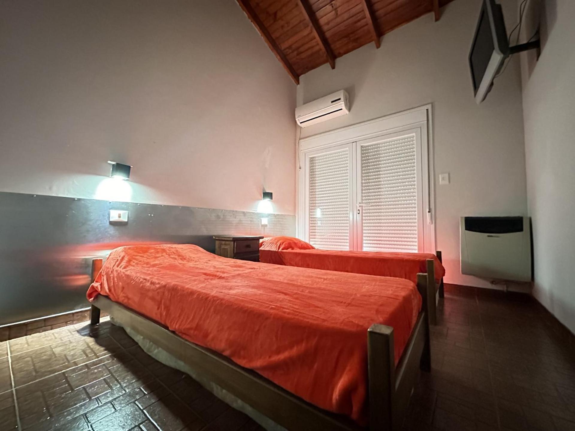 Three-Bedroom House photo 3