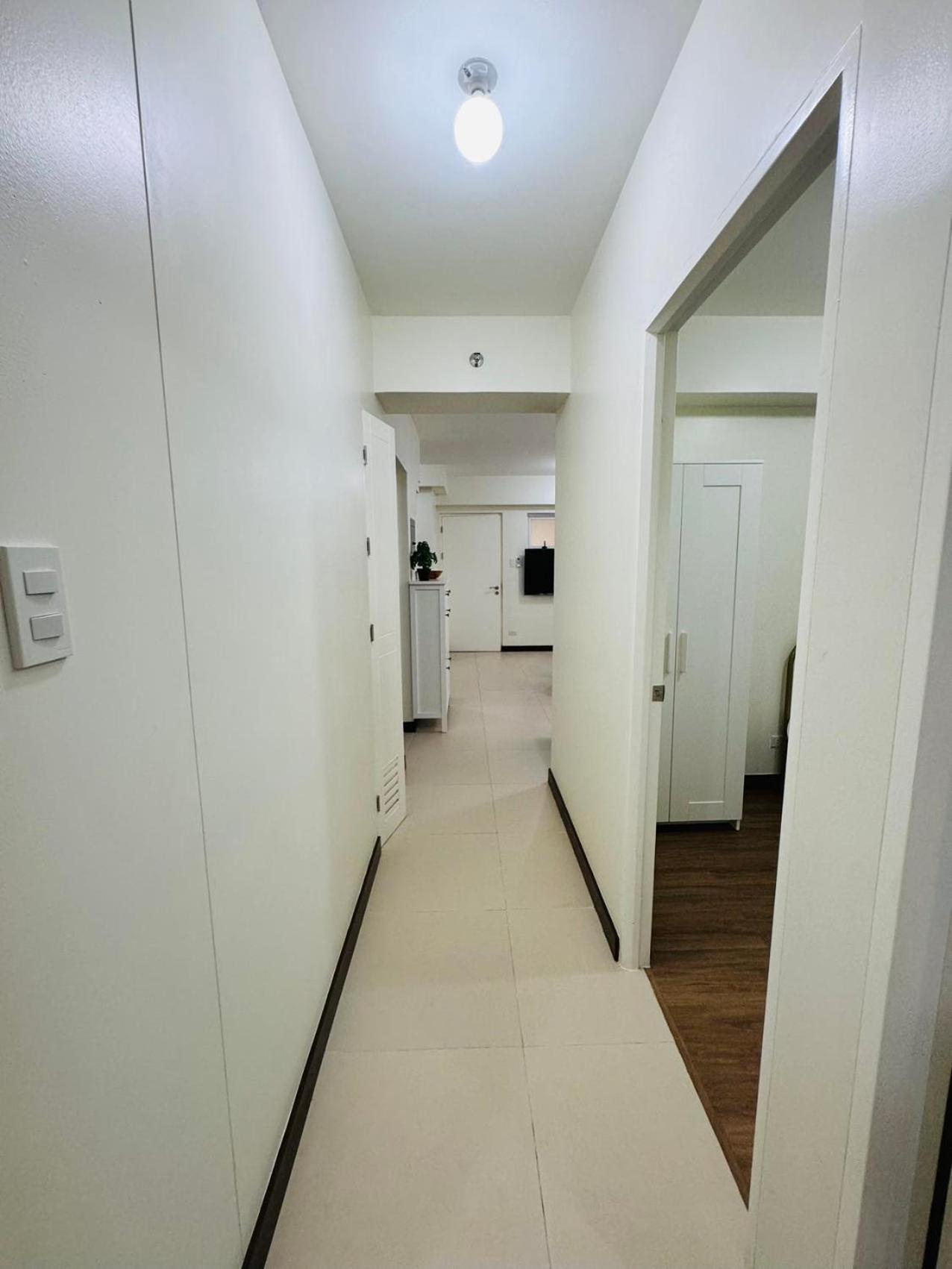 Triple Room with City View