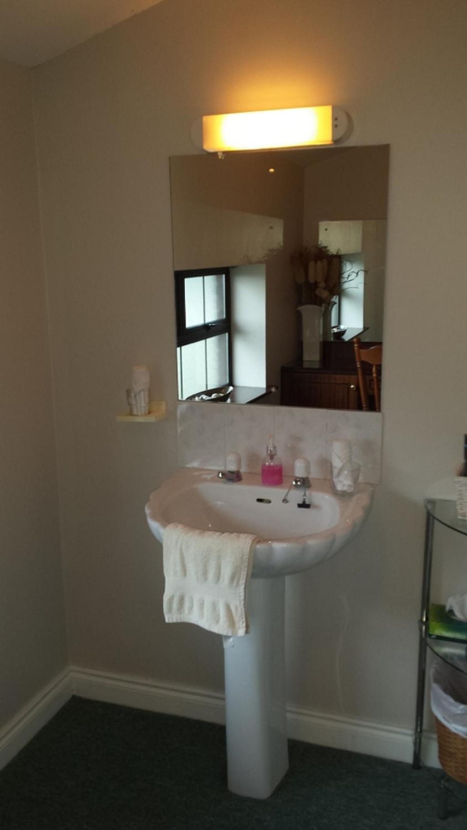 Double Room - Photo 24