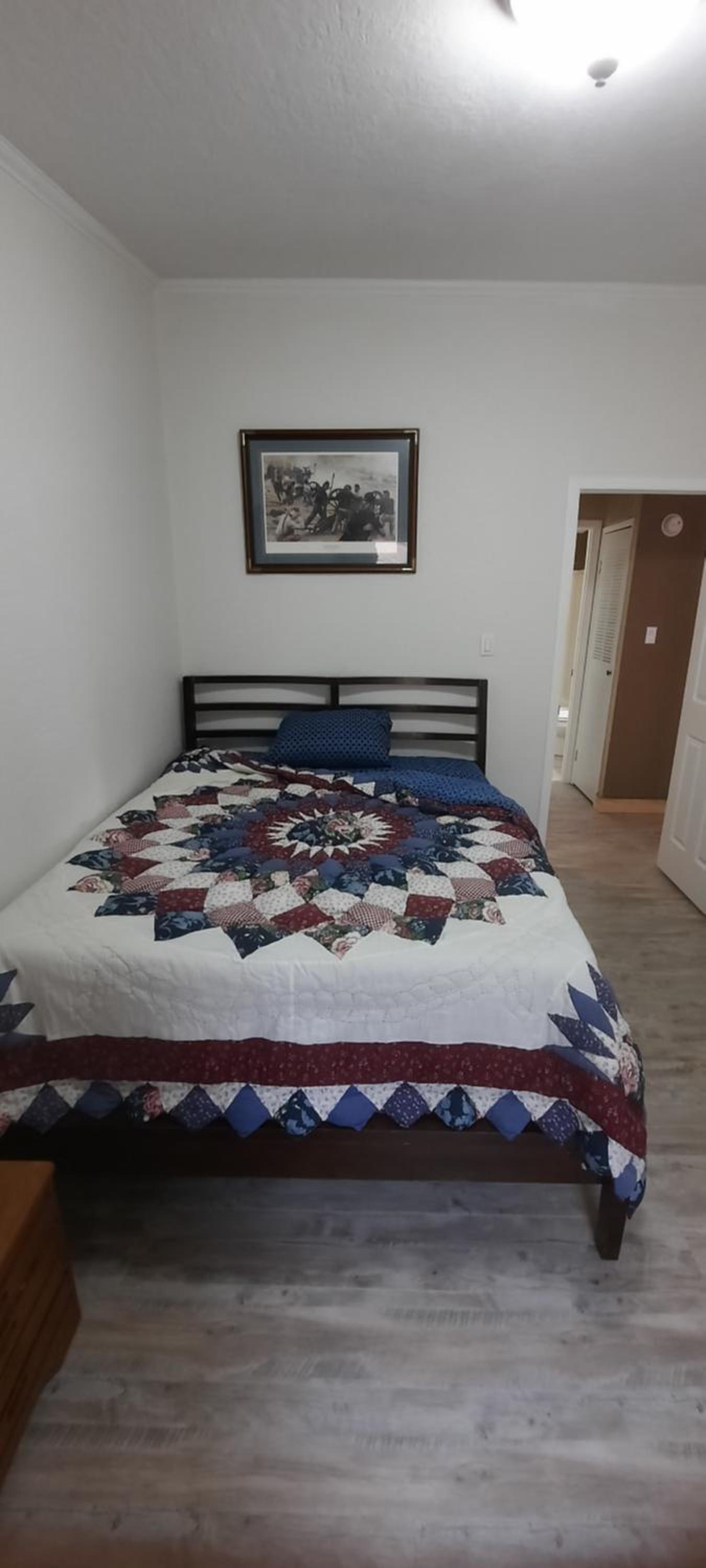 Two-Bedroom House photo 3