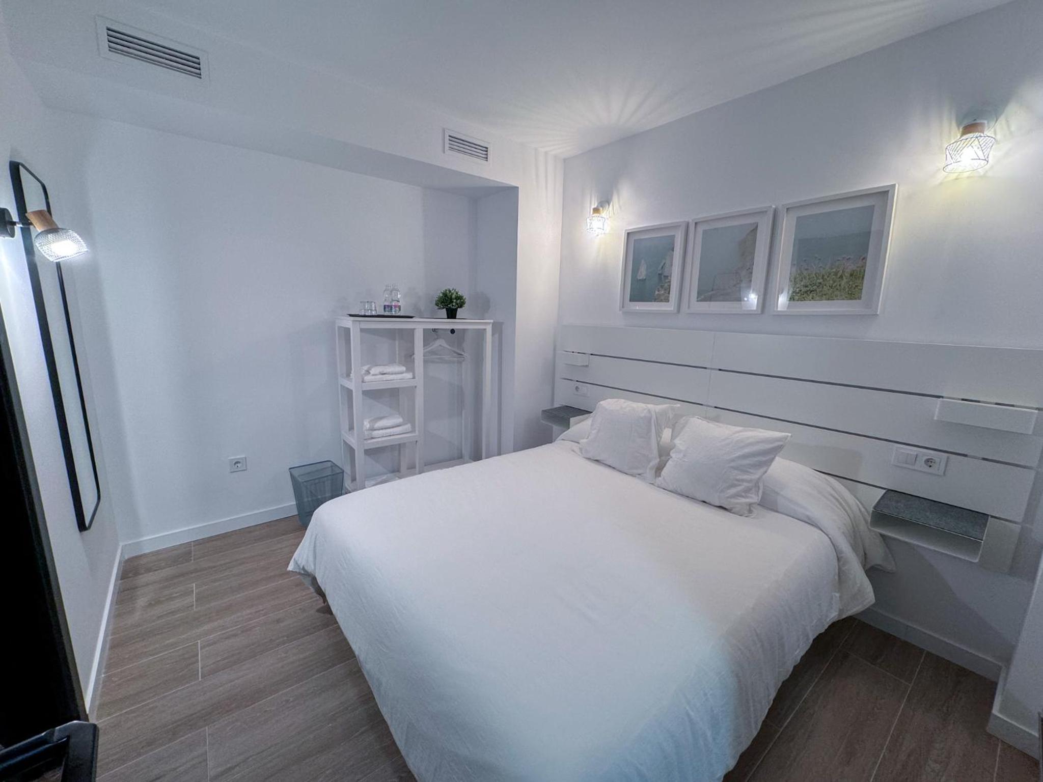 Habitación Doble con Baño Privado
