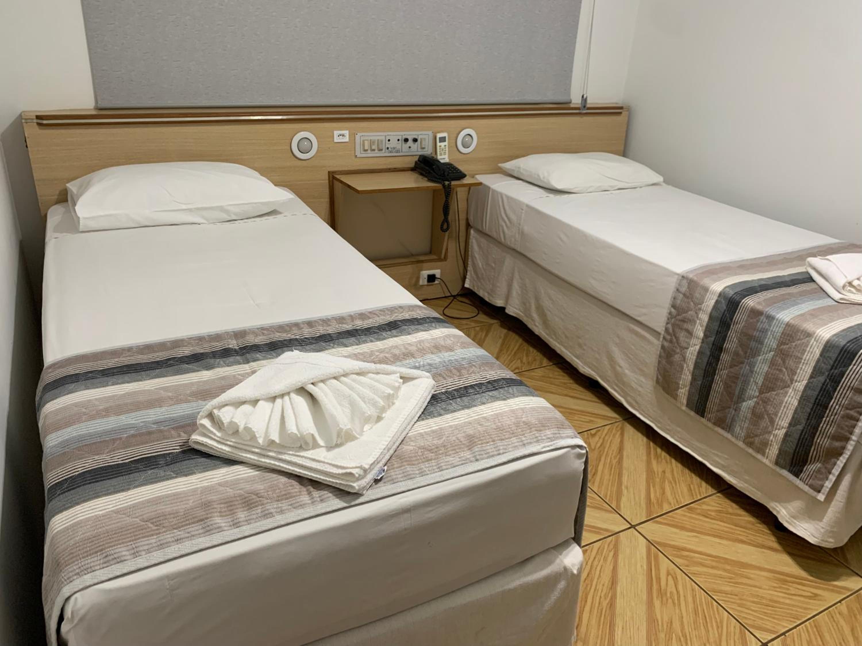 Standard Twin Room photo 1