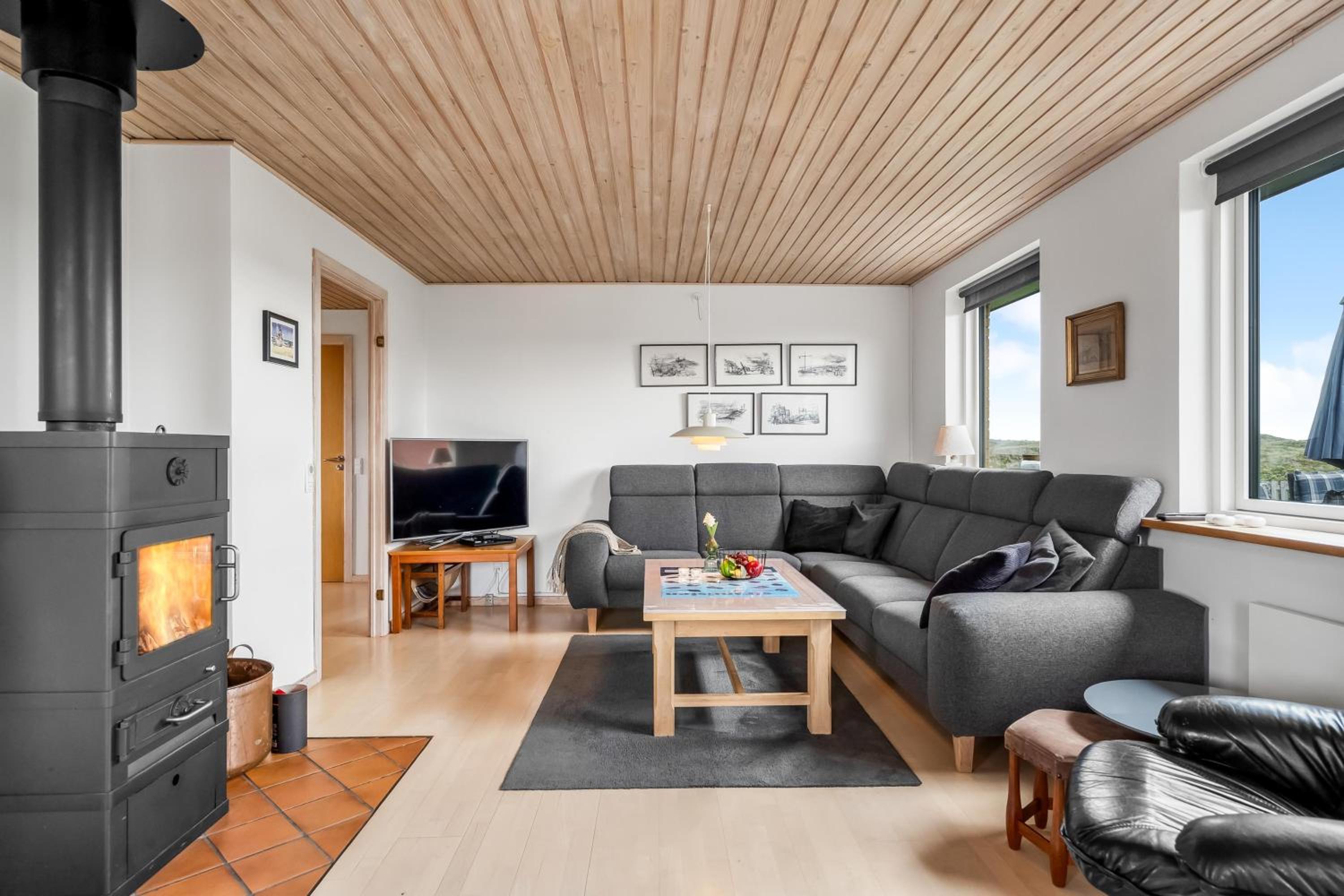 Three-Bedroom Vacation Home  photo 1