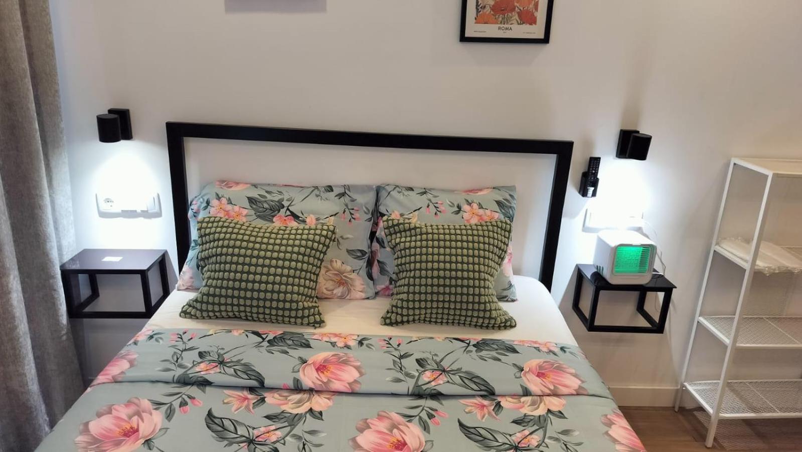 Double Room with Private Bathroom photo 2