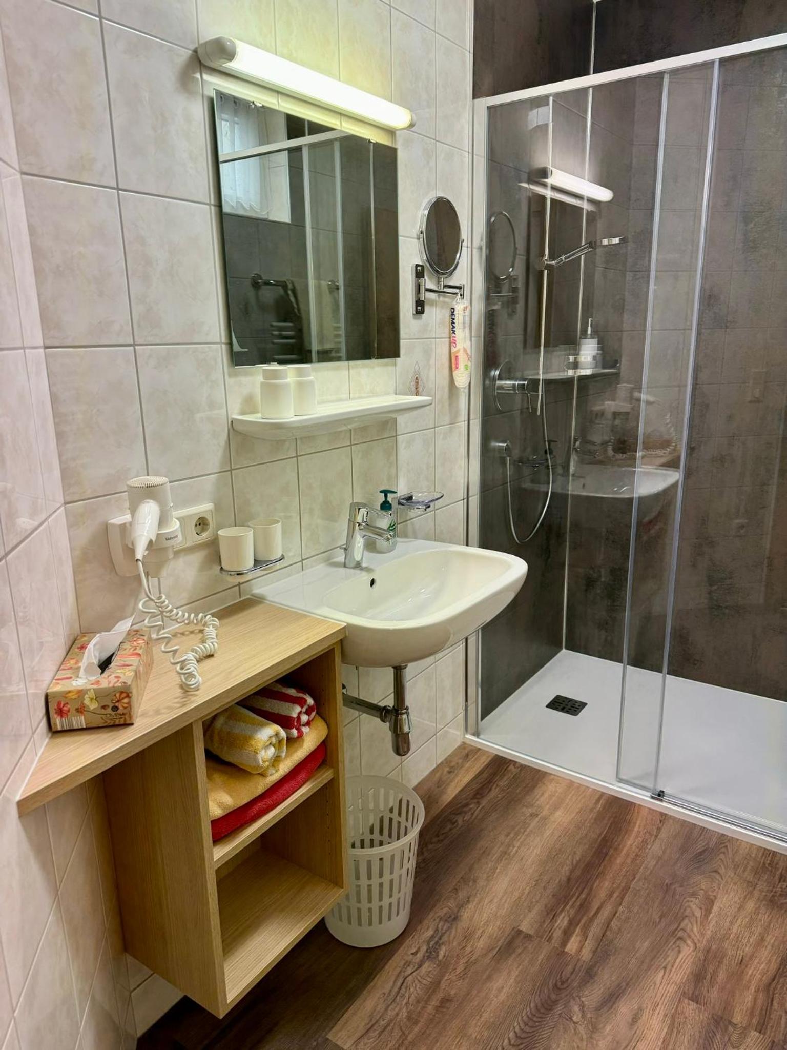 Two-Bedroom Apartment with Terrace photo 3