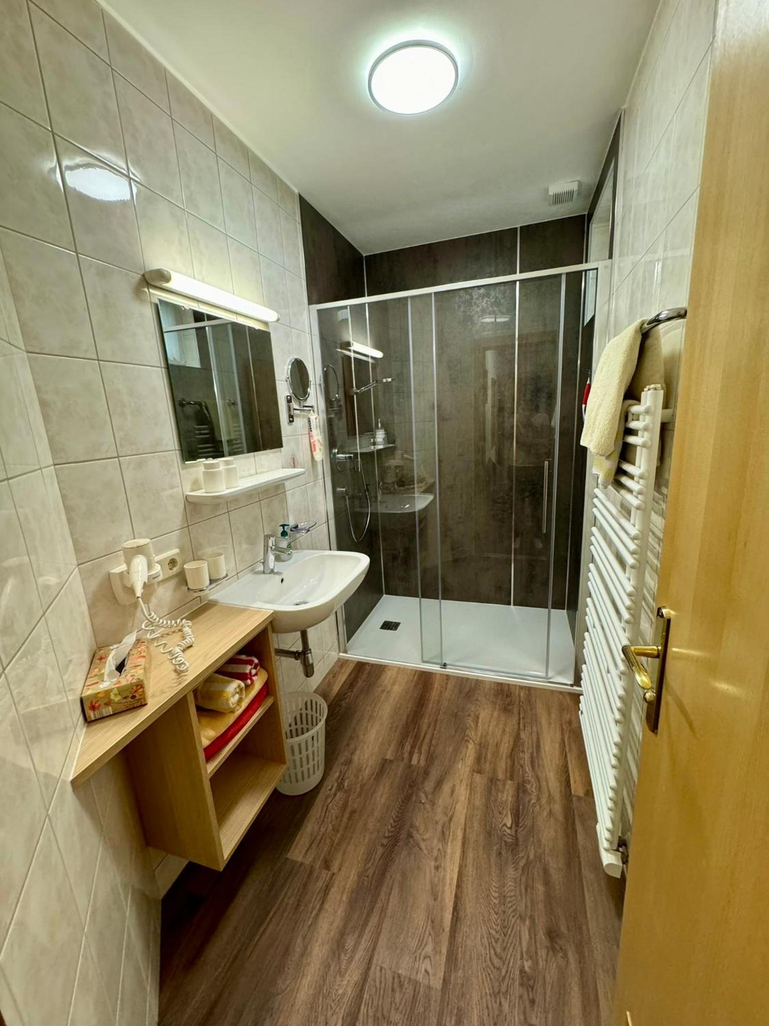 Two-Bedroom Apartment with Terrace photo 2