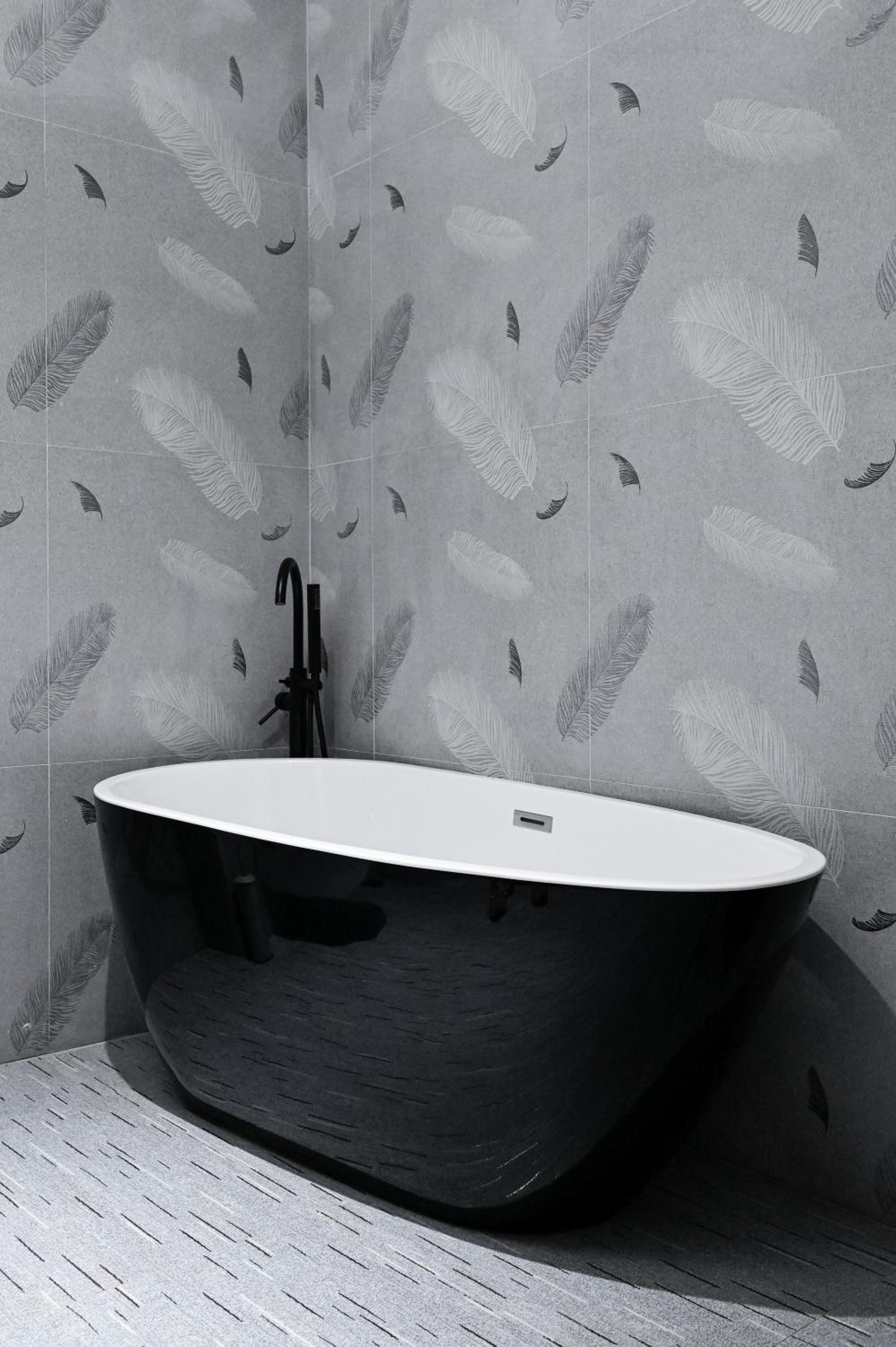 Deluxe Family Suite - Photo 12