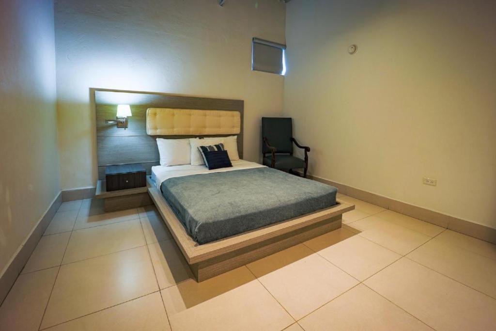 Apartment (one room) - Photo 1