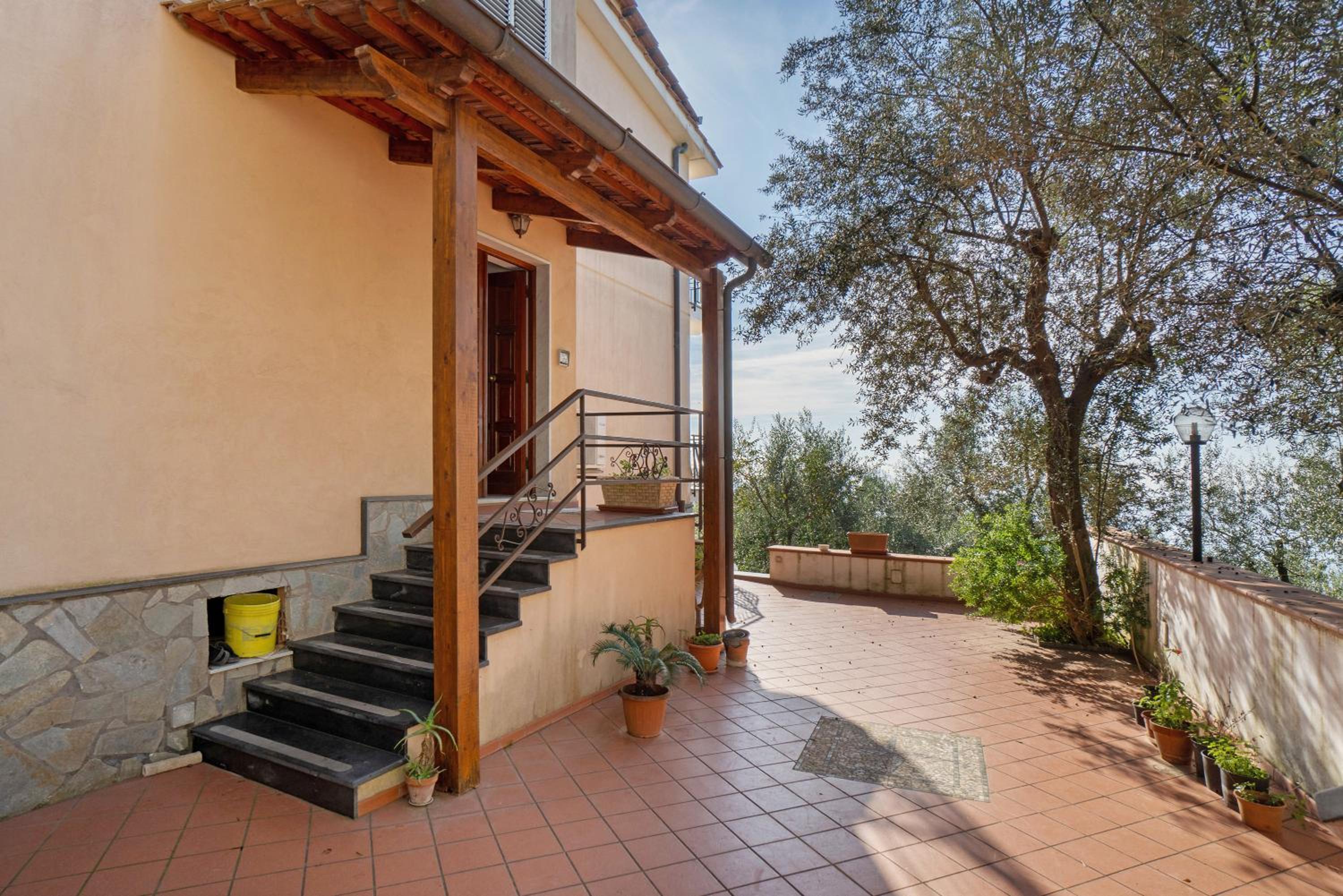 Superior One-Bedroom Apartment with Balcony - Photo 4