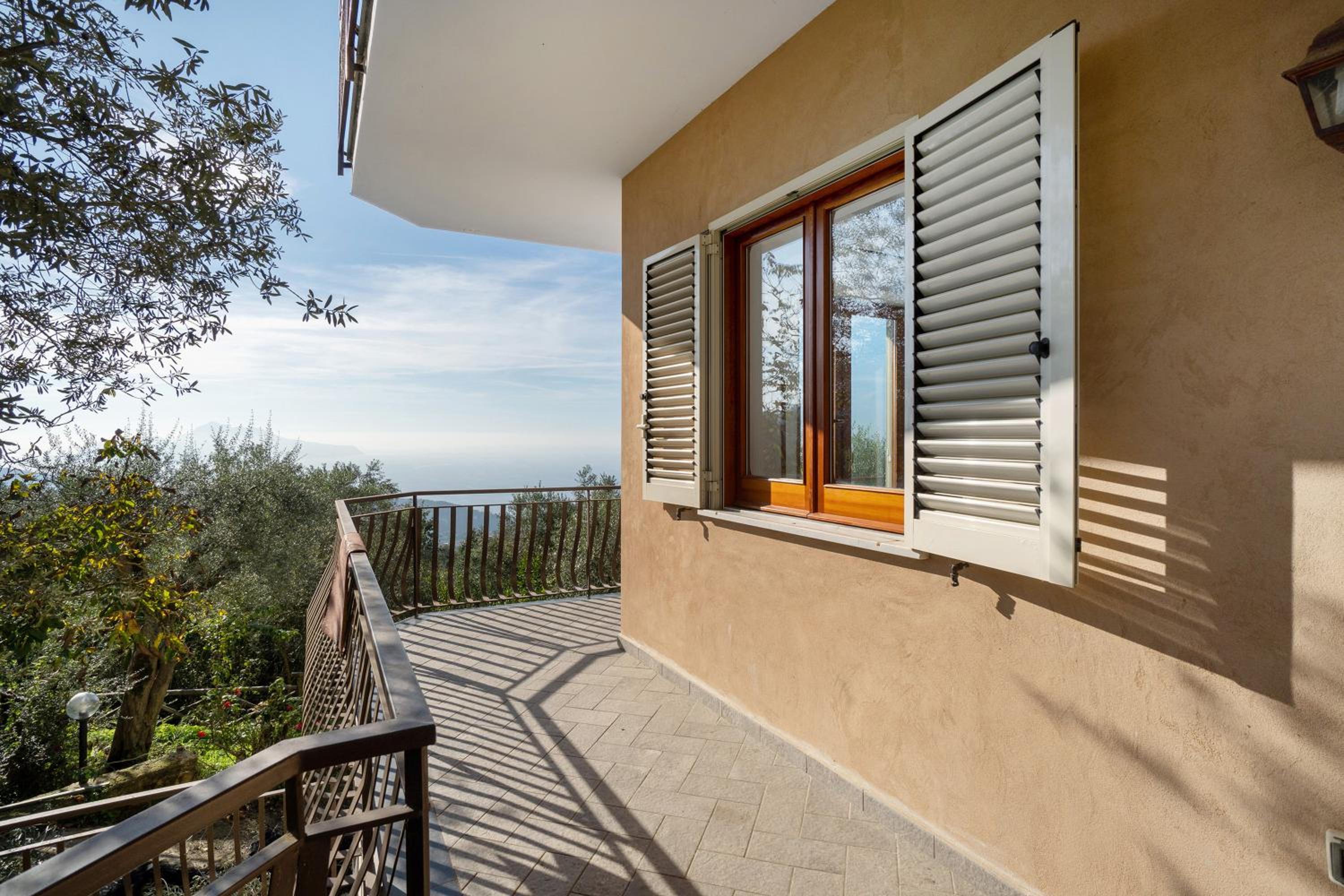 Superior One-Bedroom Apartment with Balcony - Photo 17